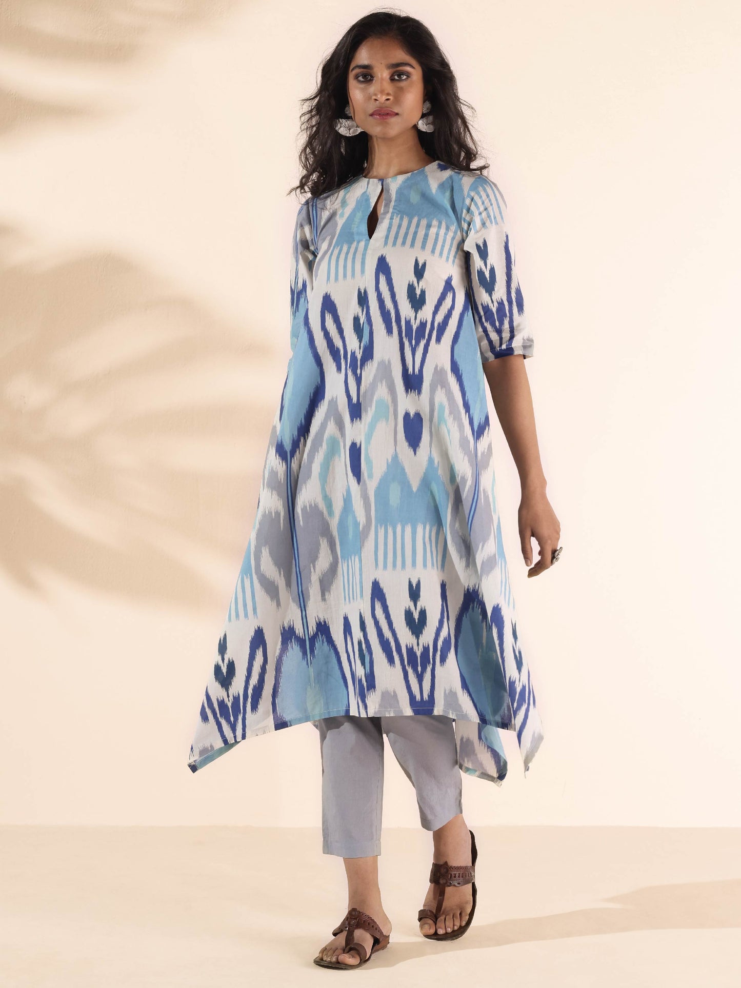 trueBrowns Blue Cotton Ikat Flared Kurta Pant Set | Swadesiicart