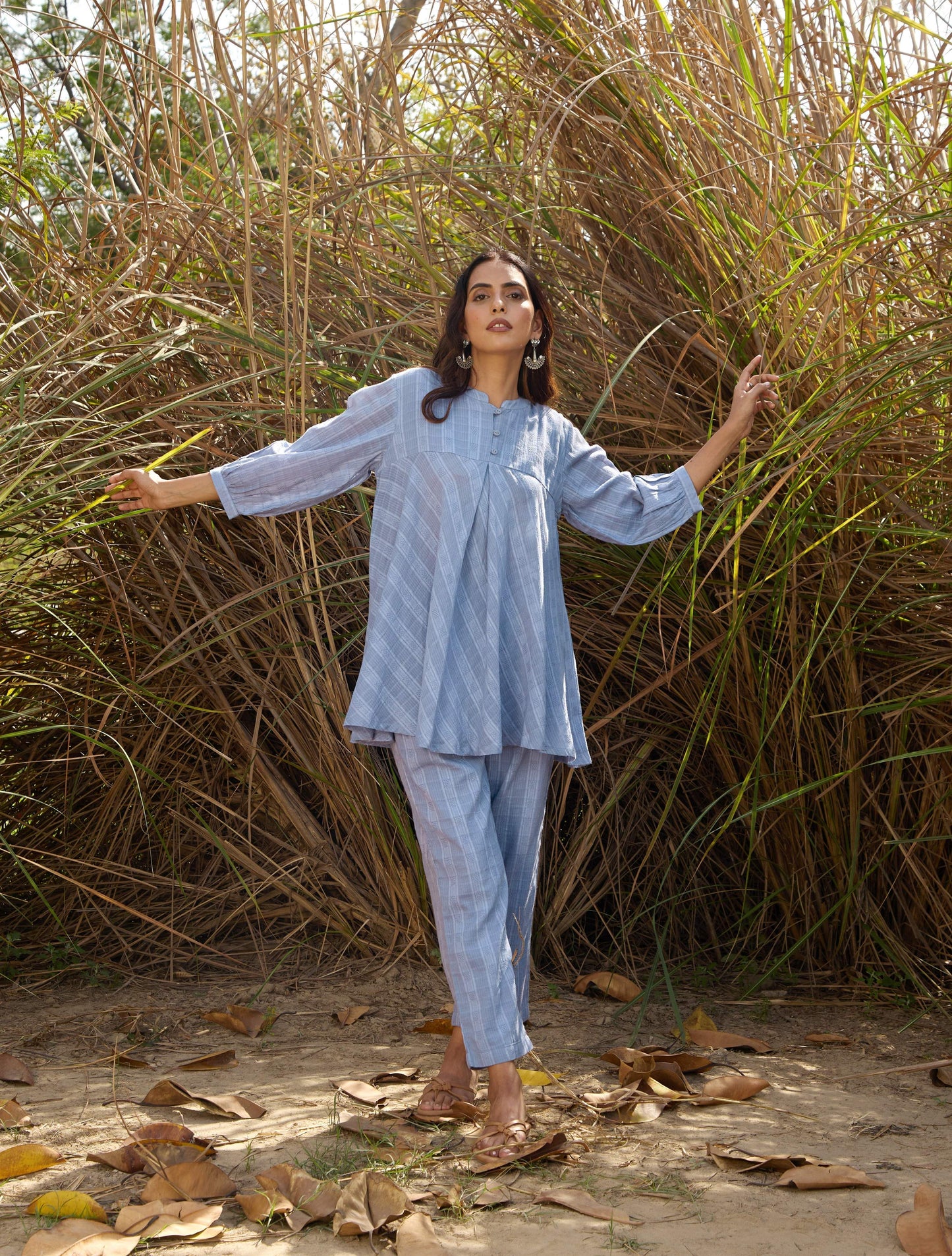 trueBrowns Light Blue Cotton Dobby Flared Co-ord Set - Swadesiicart