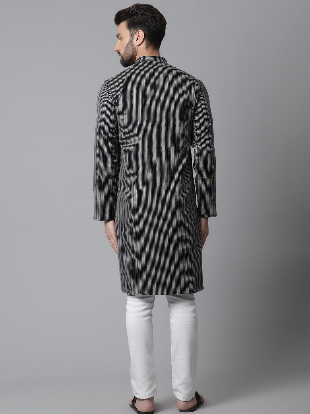Even Apparels Black Pure Cotton Kurta With Band Collar | Swadesiicart