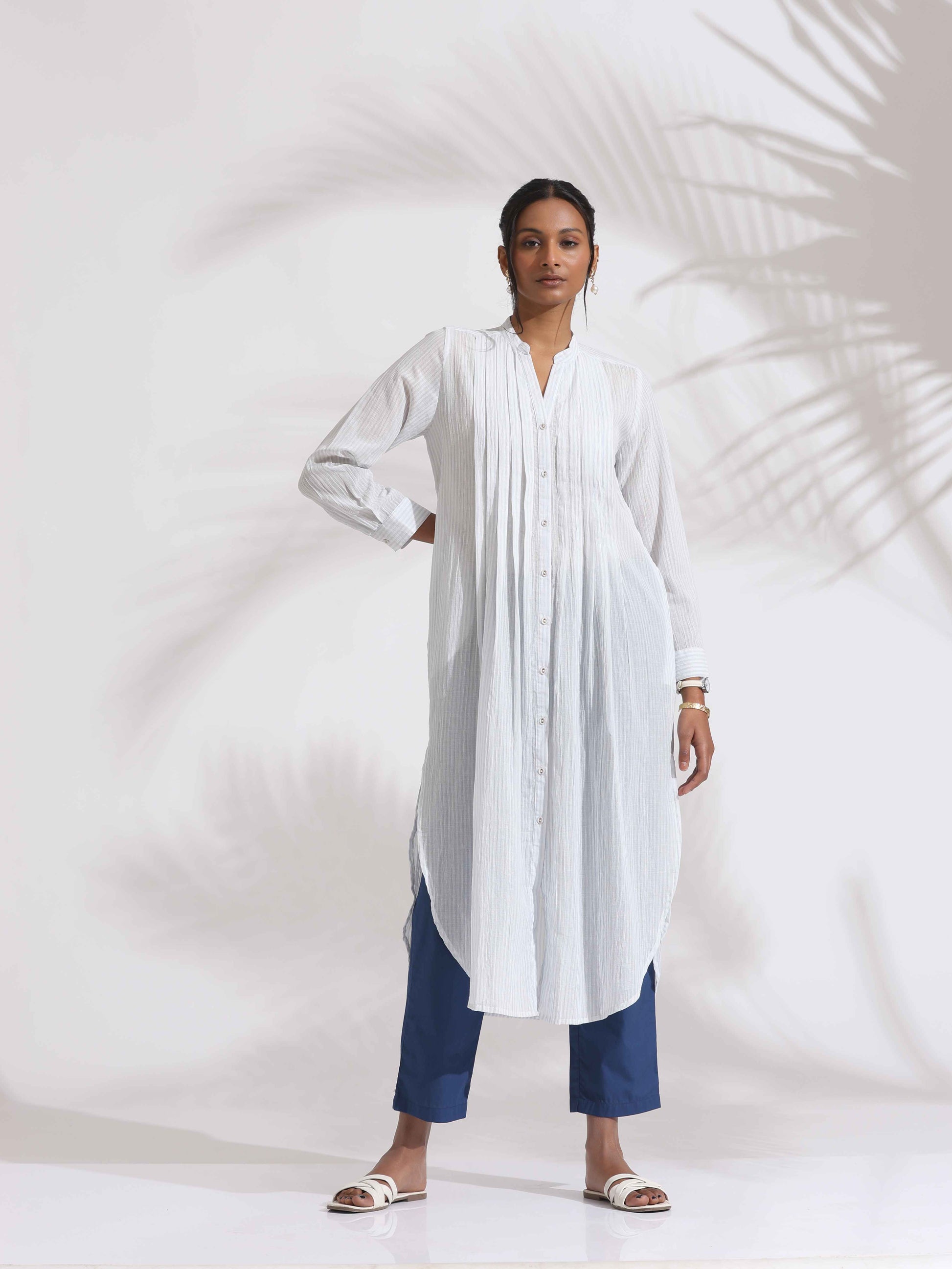 trueBrowns White Cotton Stripe Pleated Shirt Kurta Set | Swadesiicart