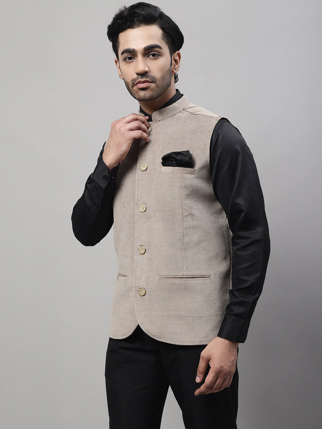 Even Apparels Men's Beige Nehru Jacket With Welt Pockets | Swadesiicart