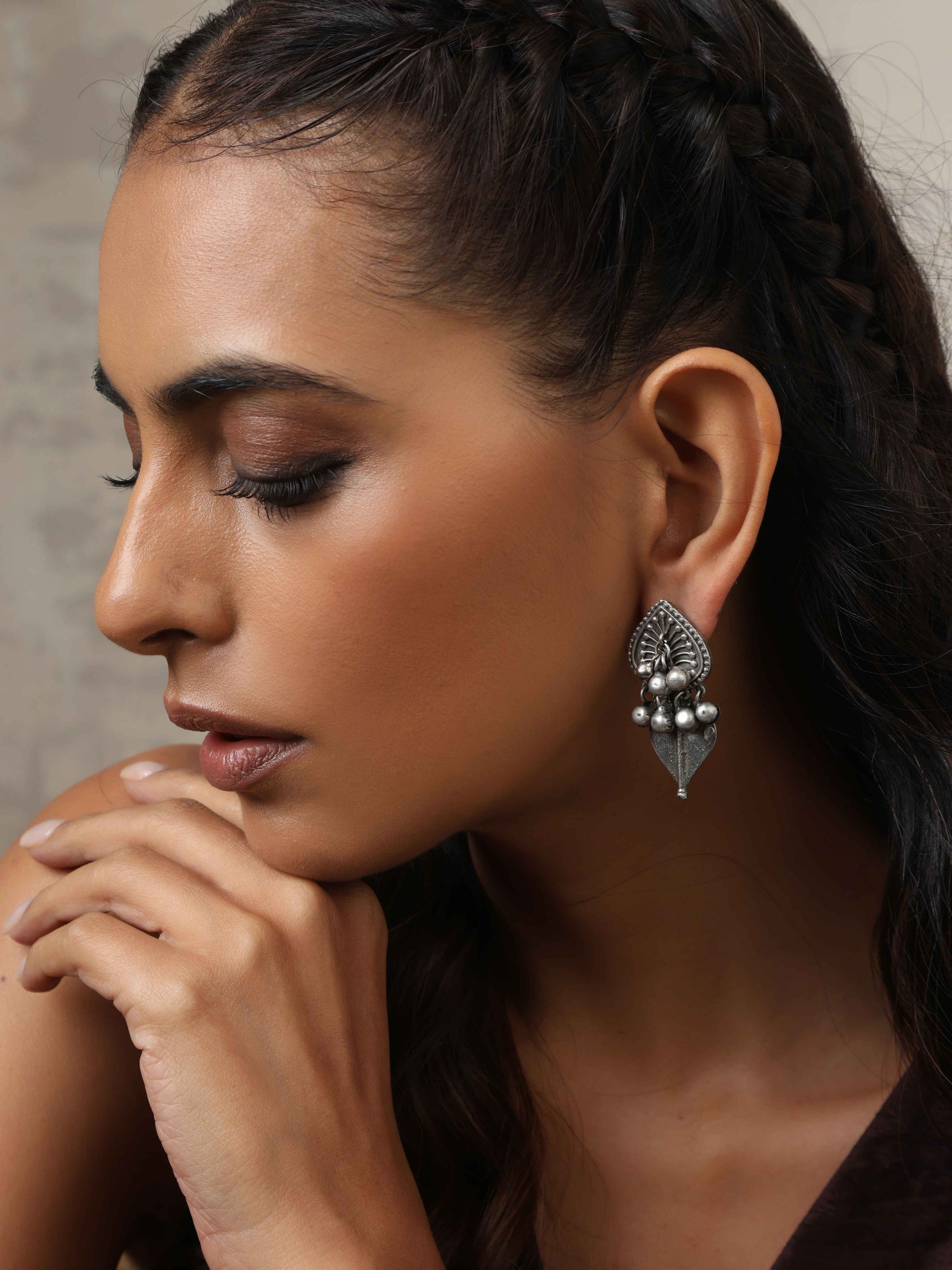 trueBrowns Silver Tone Leaf Stud Earrings - Swadesiicart