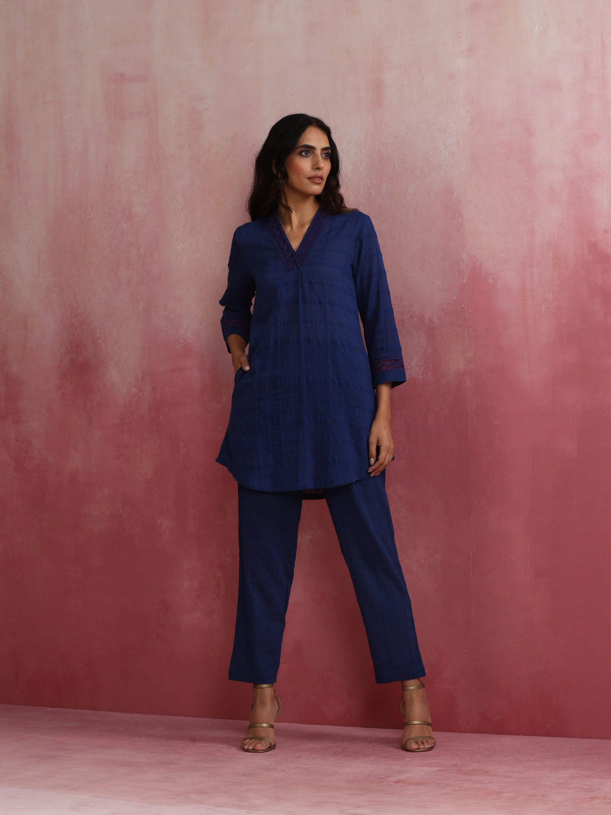 trueBrowns Dark Blue Cotton Dobby Kurta Co-ord set - Swadesiicart