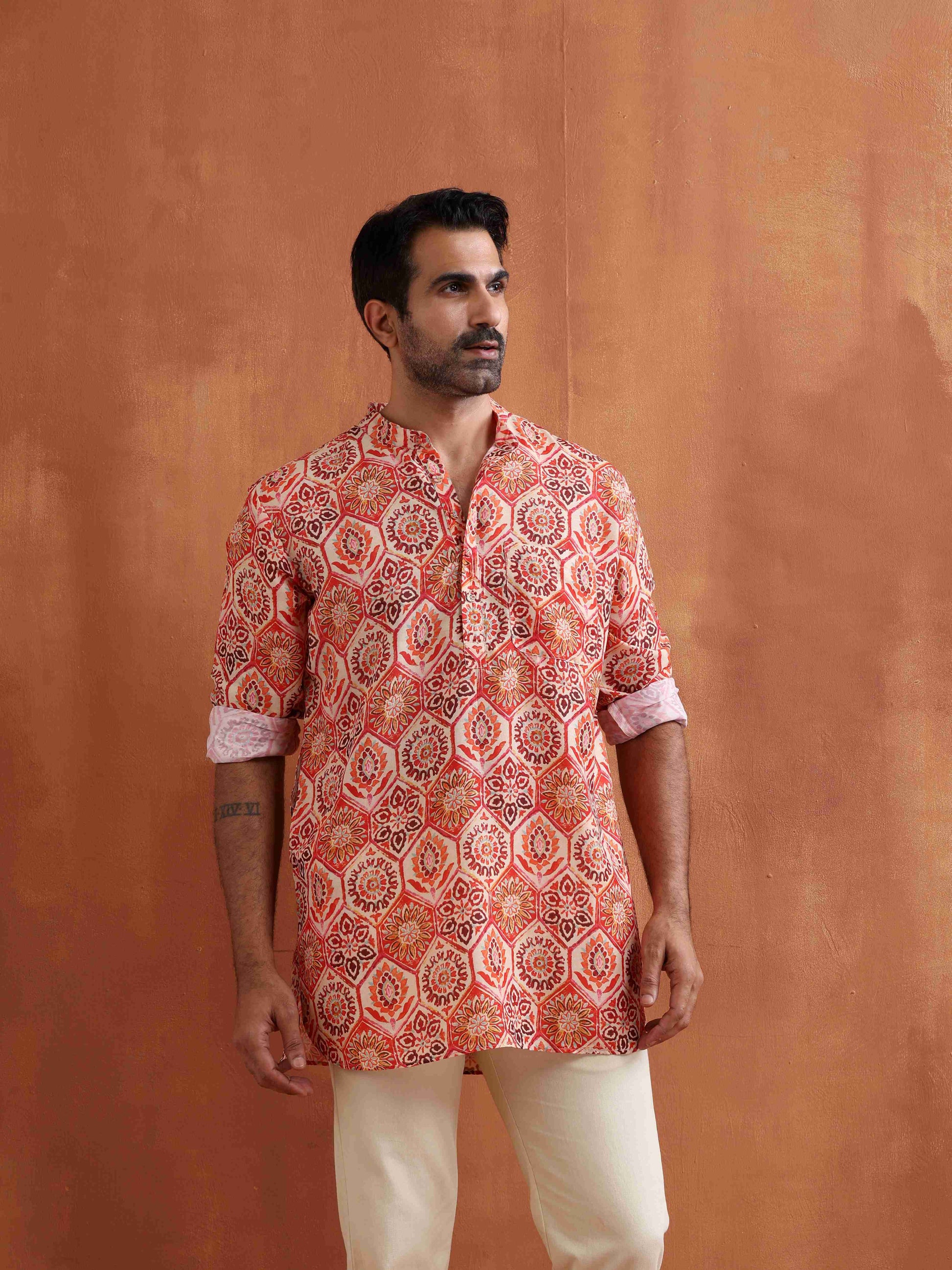 trueBrowns Men's Beige Printed Short Kurta | Swadesiicart