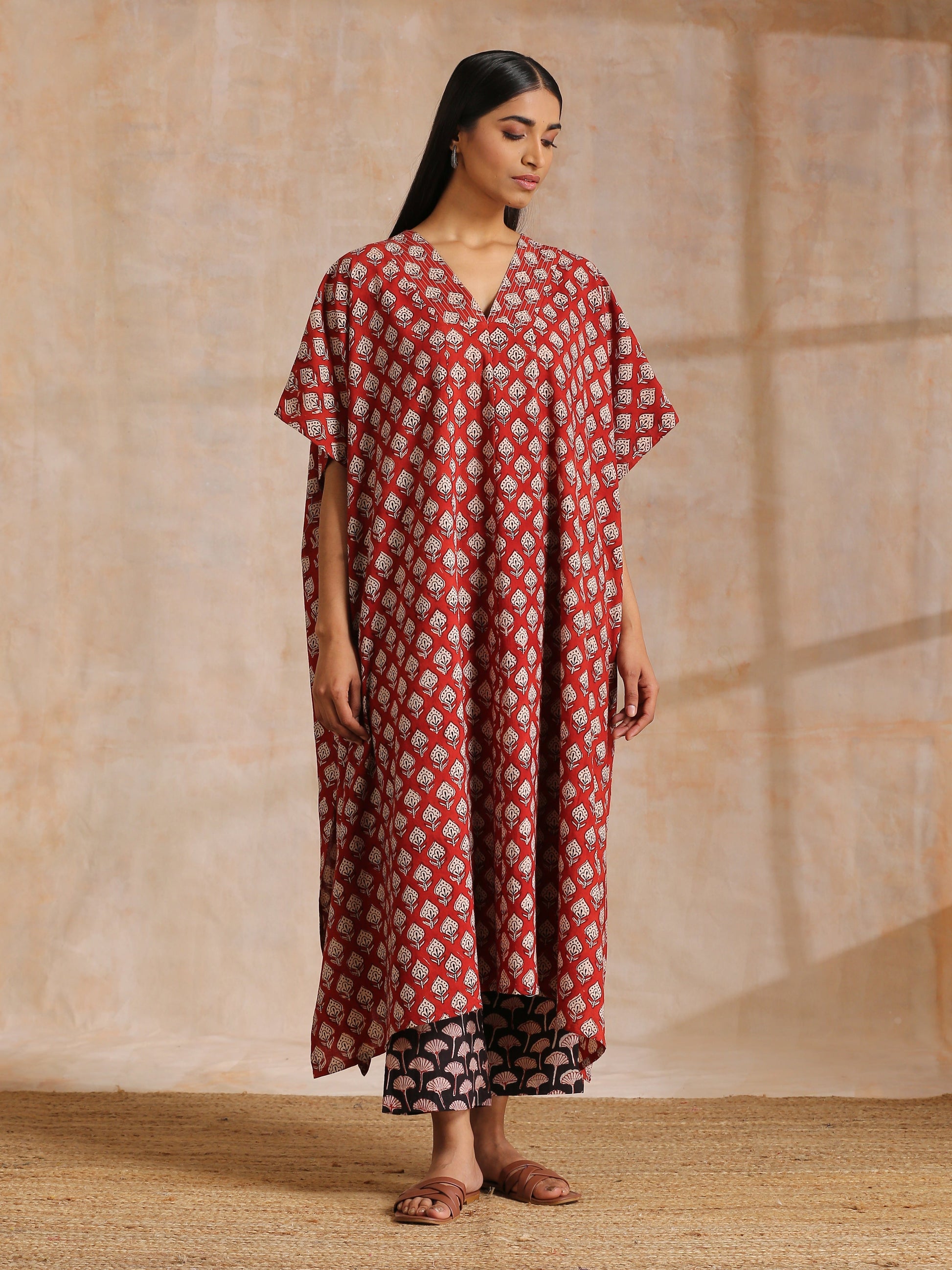 trueBrowns Rust Red Bagru Floral Print Cotton Panel Kaftan Kurta Pant Set | Swadesiicart