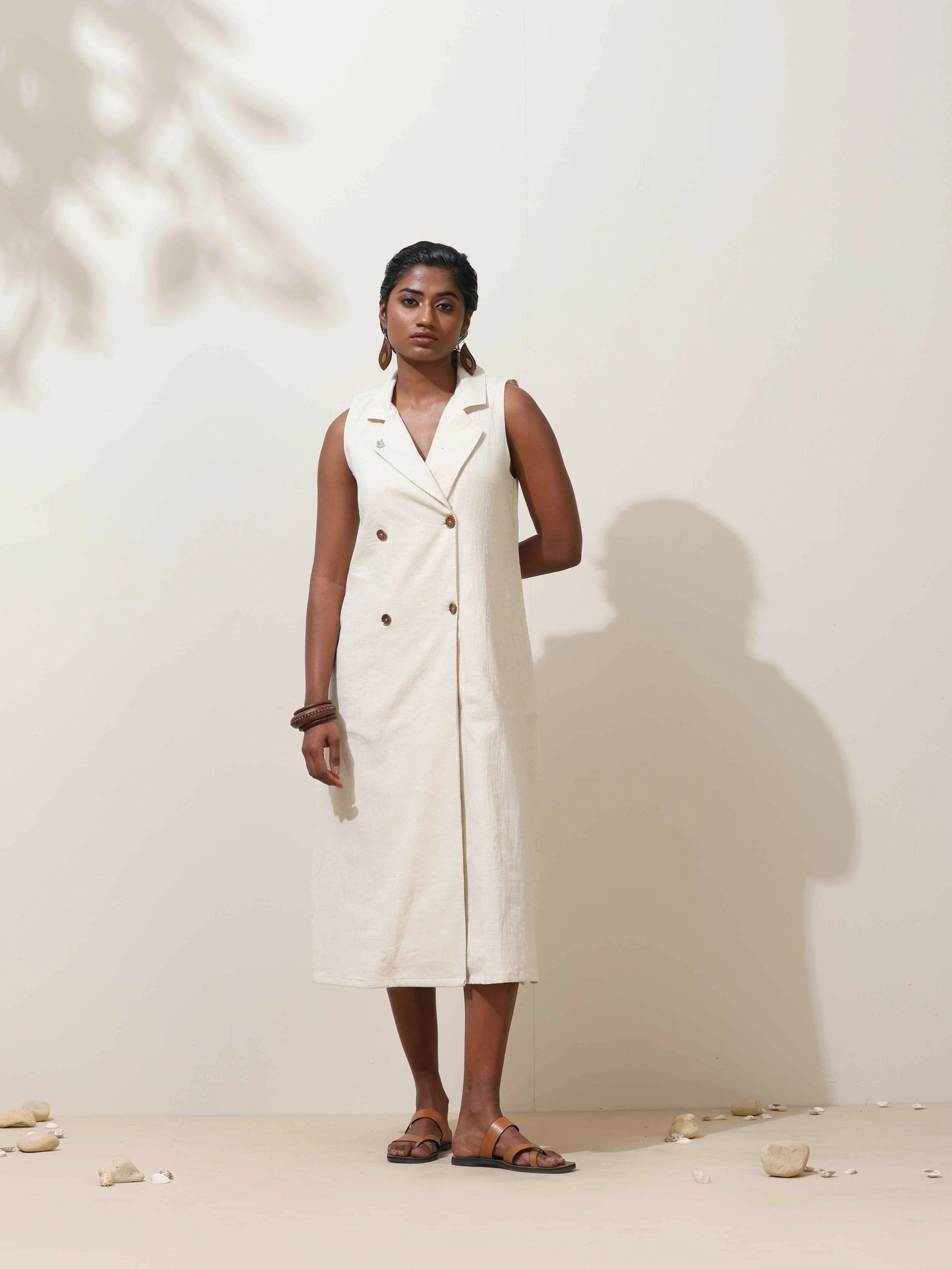 trueBrowns Off-White Cotton Linen Dress | Swadesiicart