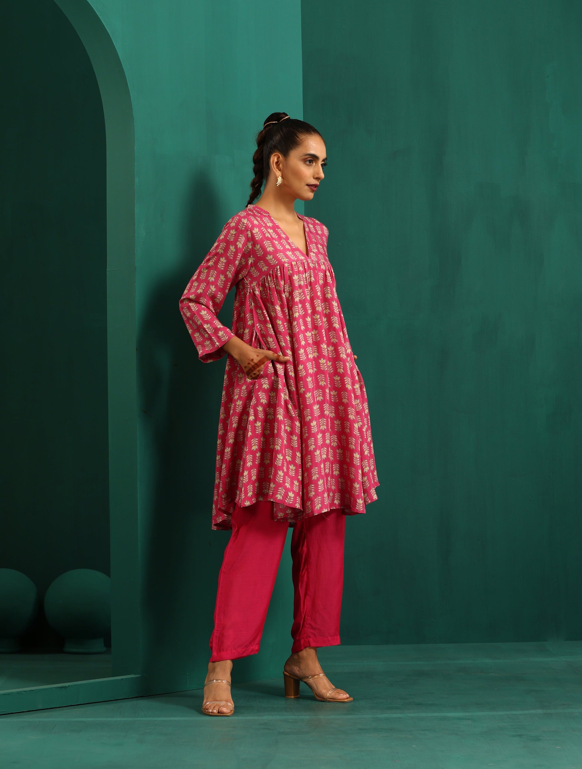 trueBrowns Pink Leaf Muslin Silk Printed Yoke Gathered Co-ord Set - Swadesiicart