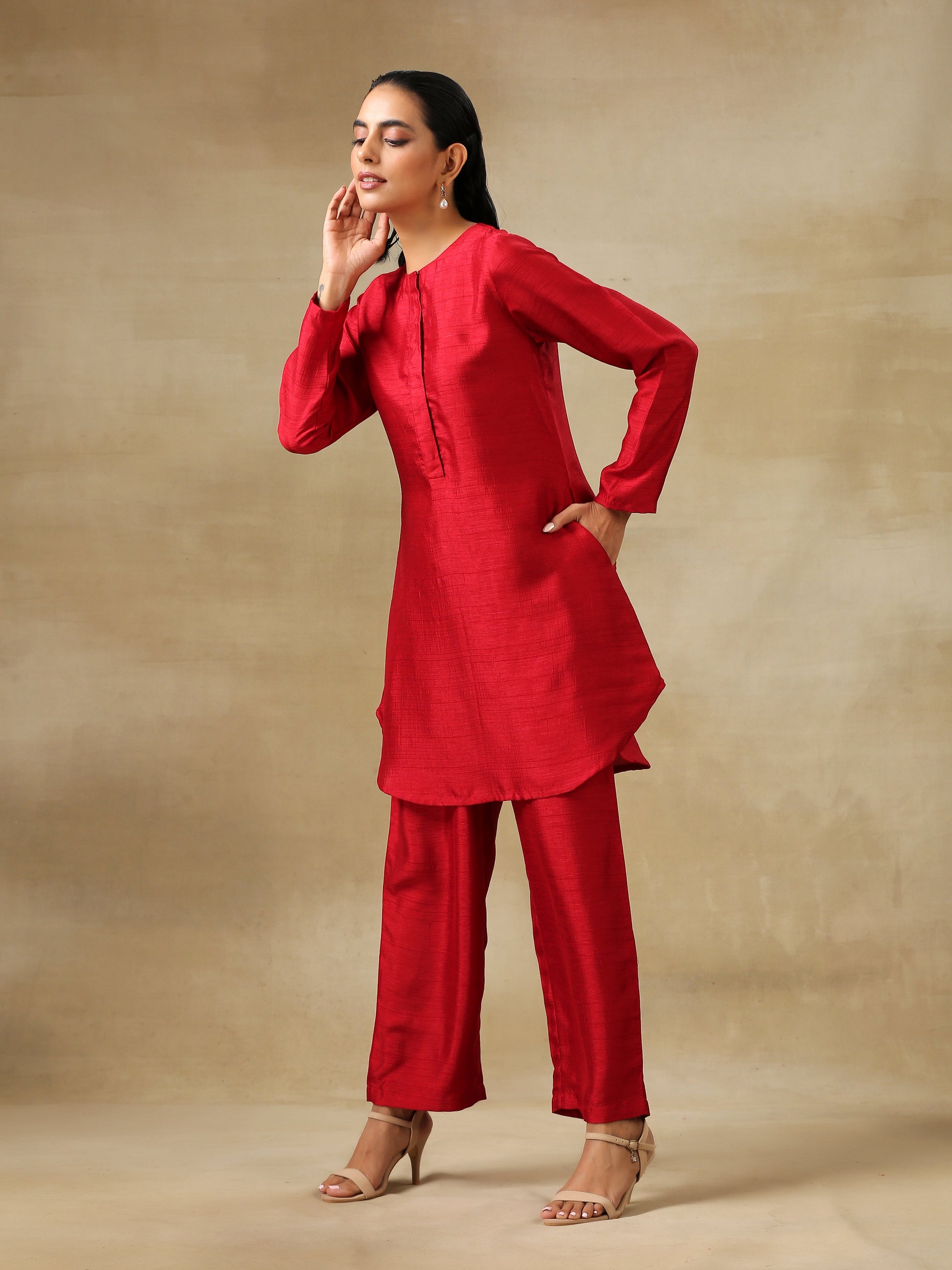 trueBrowns Maroon Textured Silk Front Placket Co-Ord Set - Swadesiicart