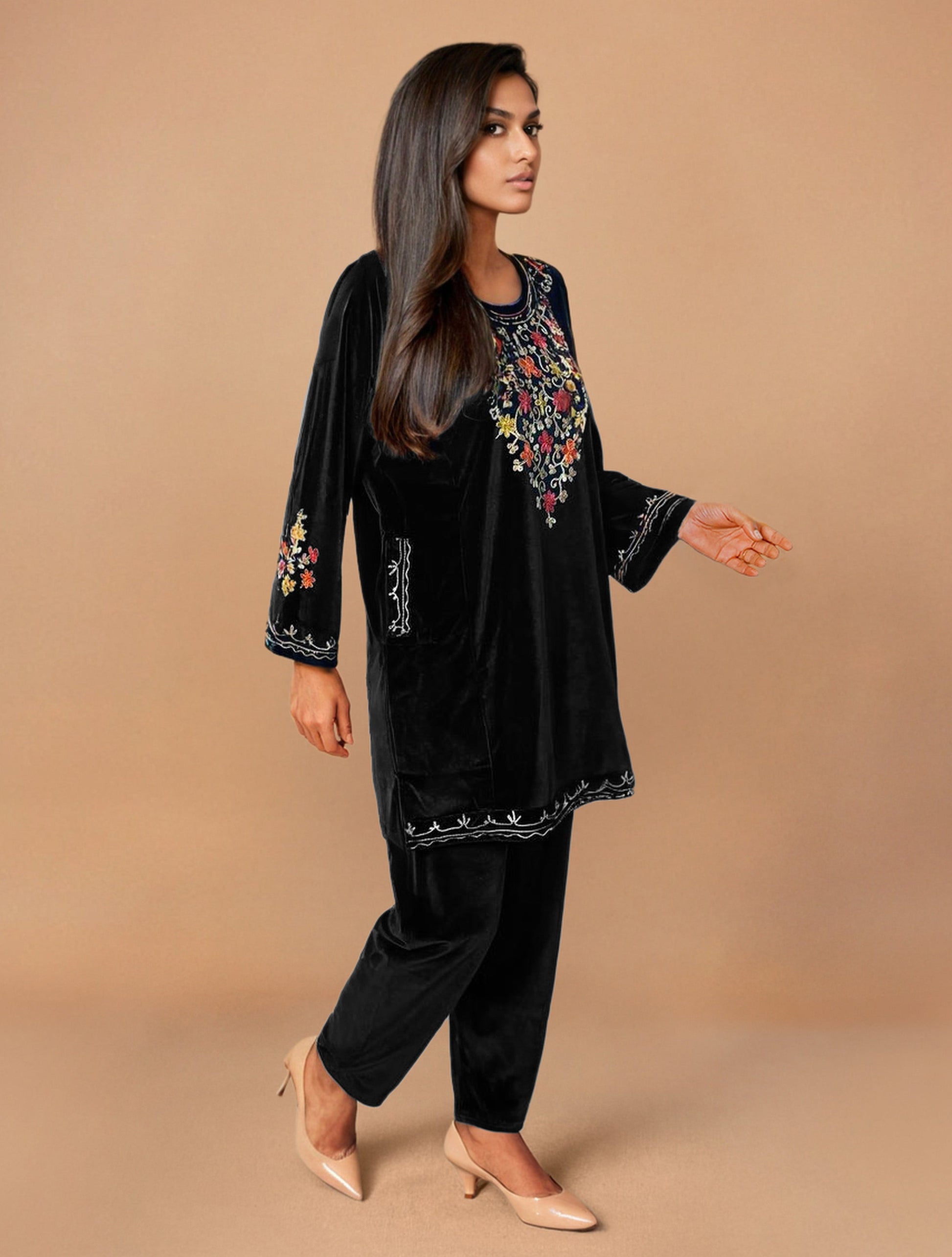 trueBrowns Black Velvet Embroidered Co-ord Set - Swadesiicart