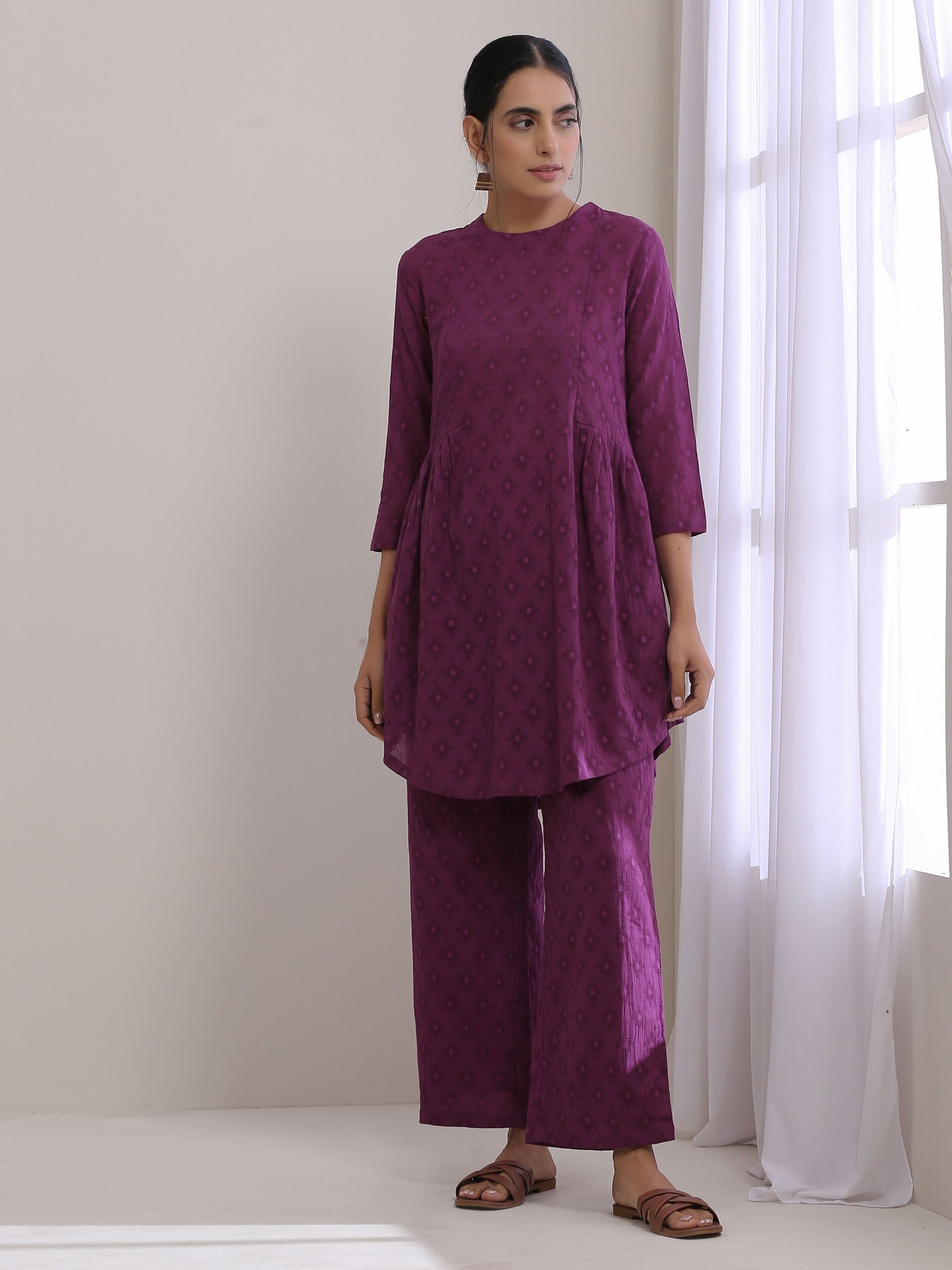 trueBrowns Plum Purple Dobby Gathers Co-Ord Set - Swadesiicart