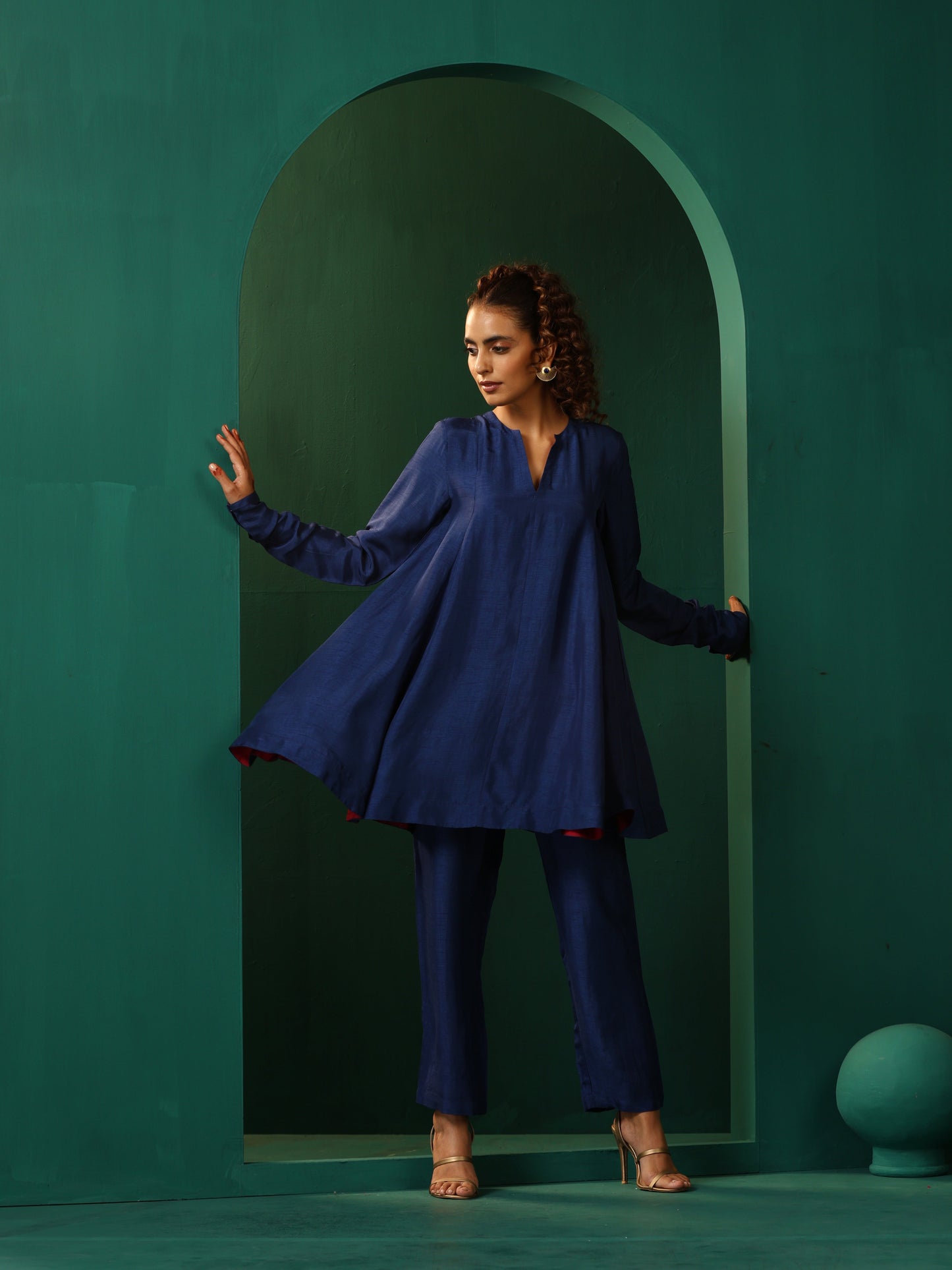 trueBrowns Blue Silk Flared Co-ord Set - Swadesiicart