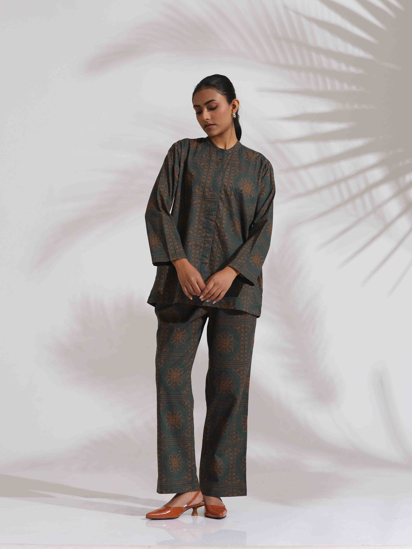 trueBrowns Green Cotton Print Shirt Top & Pants Co-ord Set - Swadesiicart
