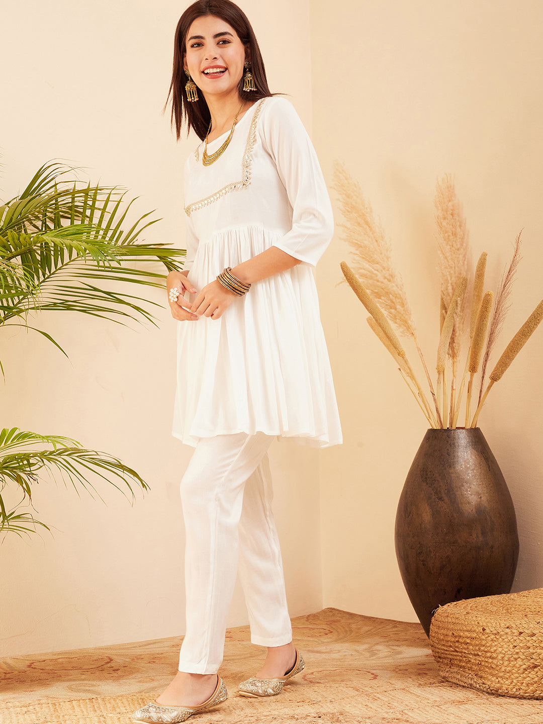 InWeave Women's White Round Neck Square Gota Work Kurta Pant Set - Swadesiicart