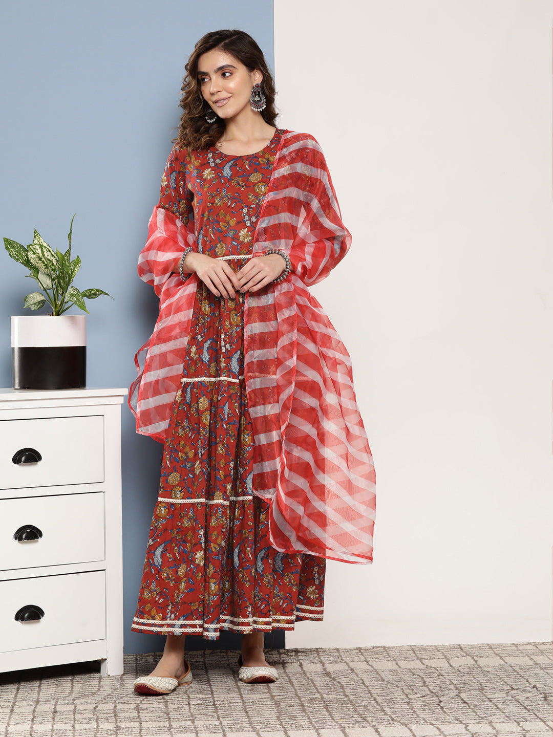 InWeave Women's Red Floral Print Tiered Dress With Lace With Red Leh Dupatta - Swadesiicart