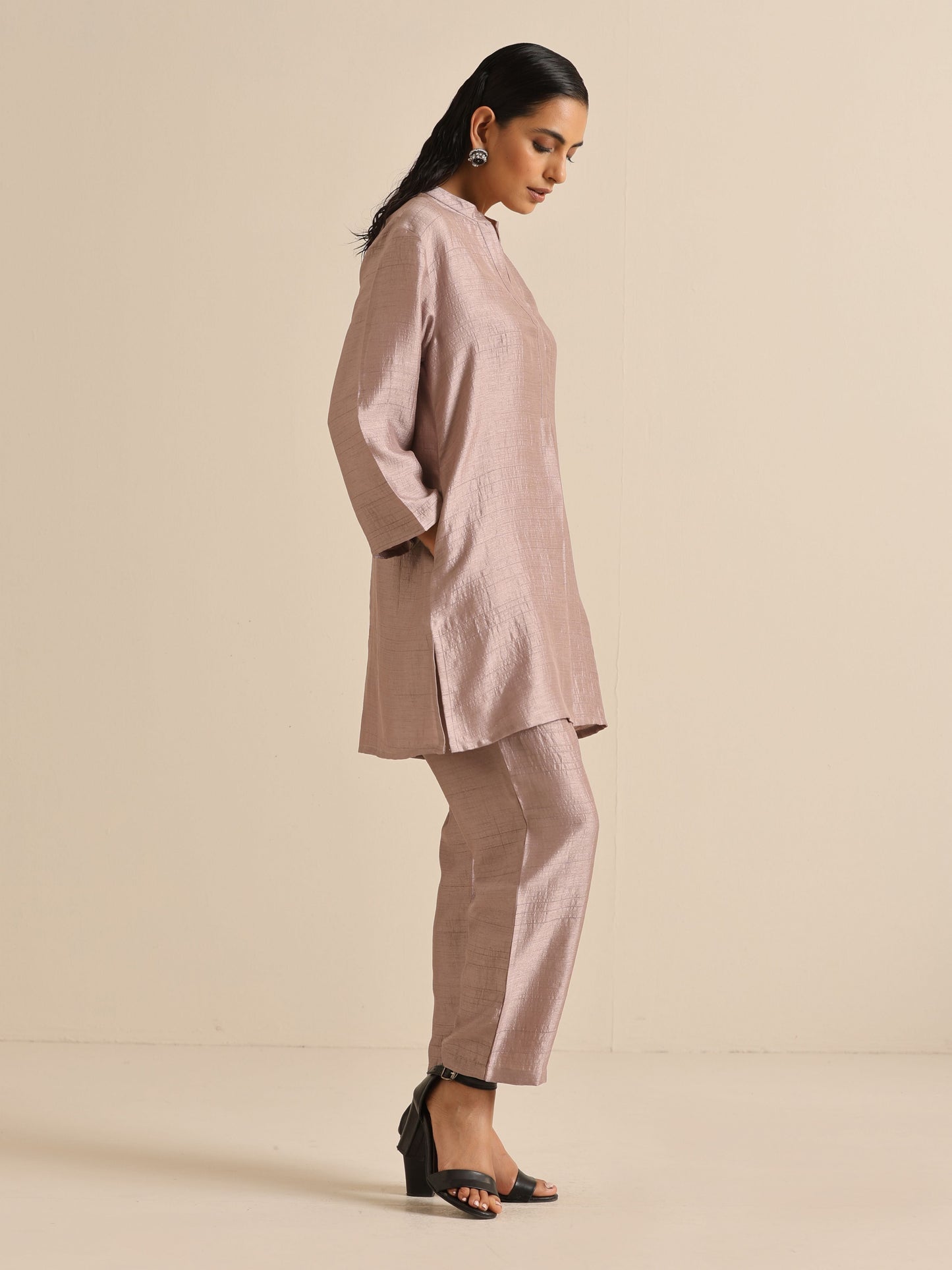 trueBrowns Grey Silk Texture Relaxed Co-Ord Set - Swadesiicart