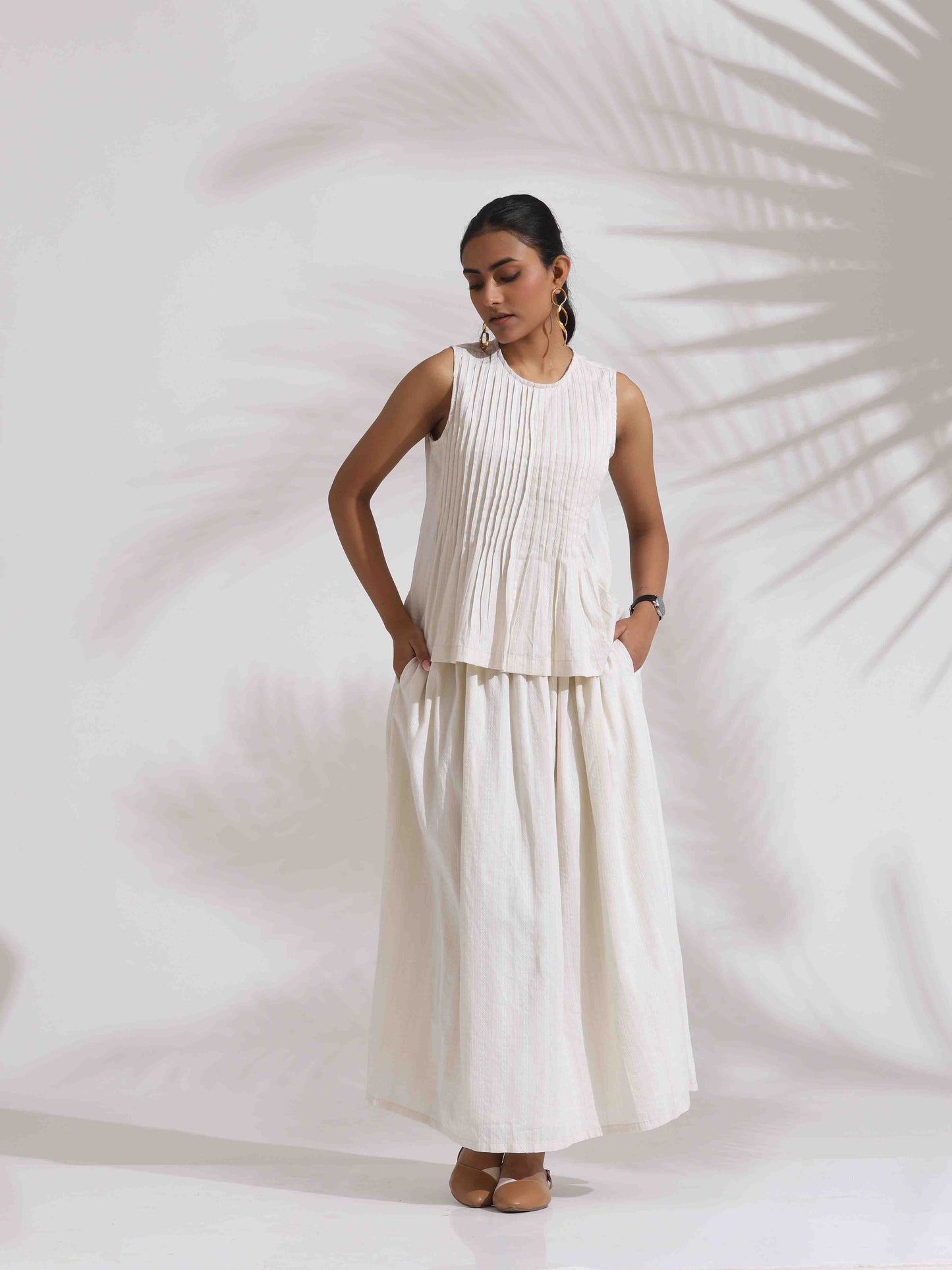 trueBrowns Off-White Cotton Skirt Co-ord Set - Swadesiicart