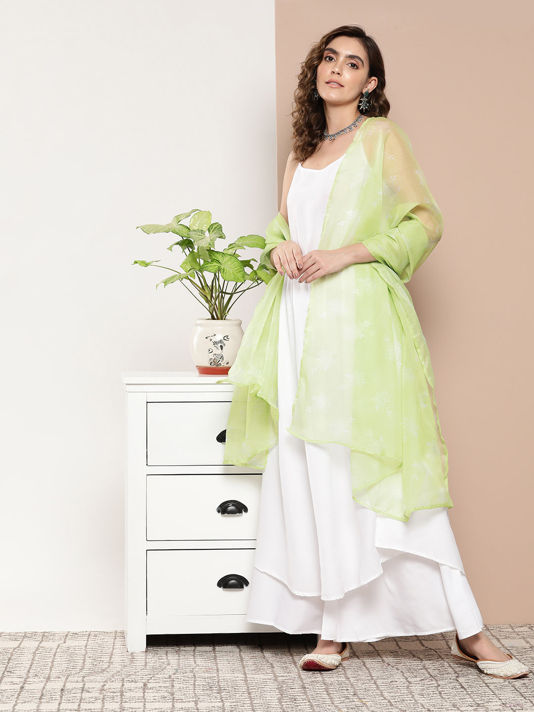 InWeave Women's Cream Strappy With Green White Chintz Organza Dupatta - Swadesiicart