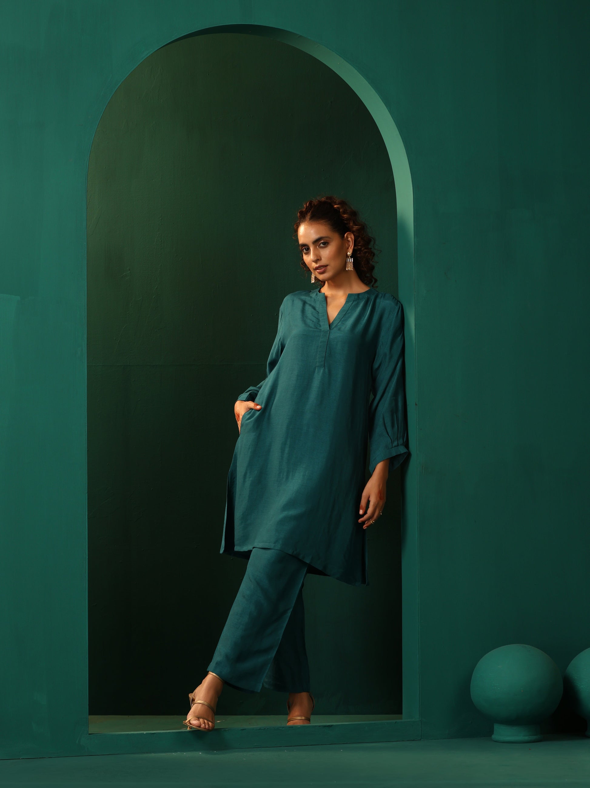 trueBrowns Teal Silk Relaxed Placket Co-ord Set - Swadesiicart