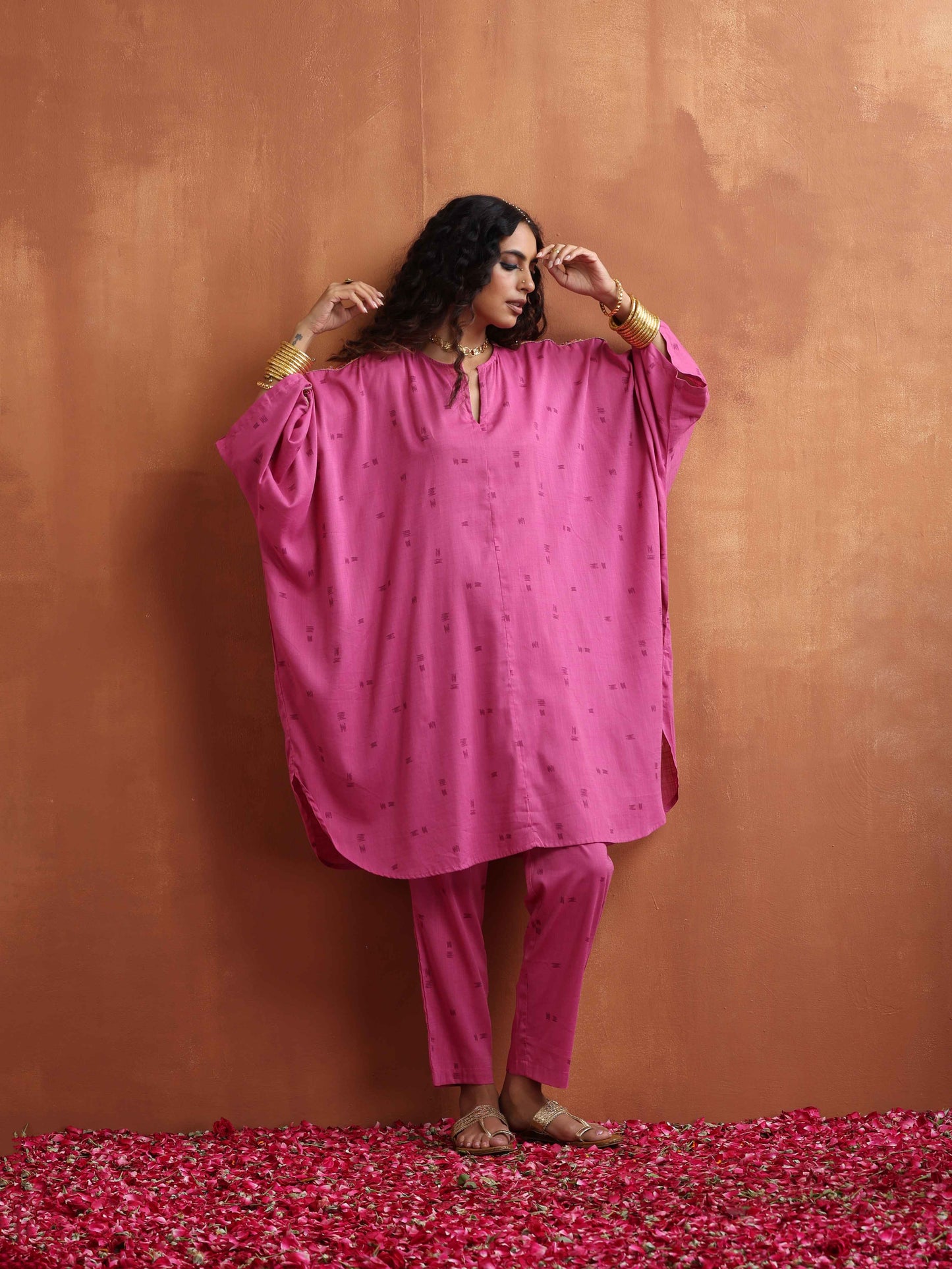 trueBrowns Pink Print Kaftan Kurta Co-ord Set - Swadesiicart