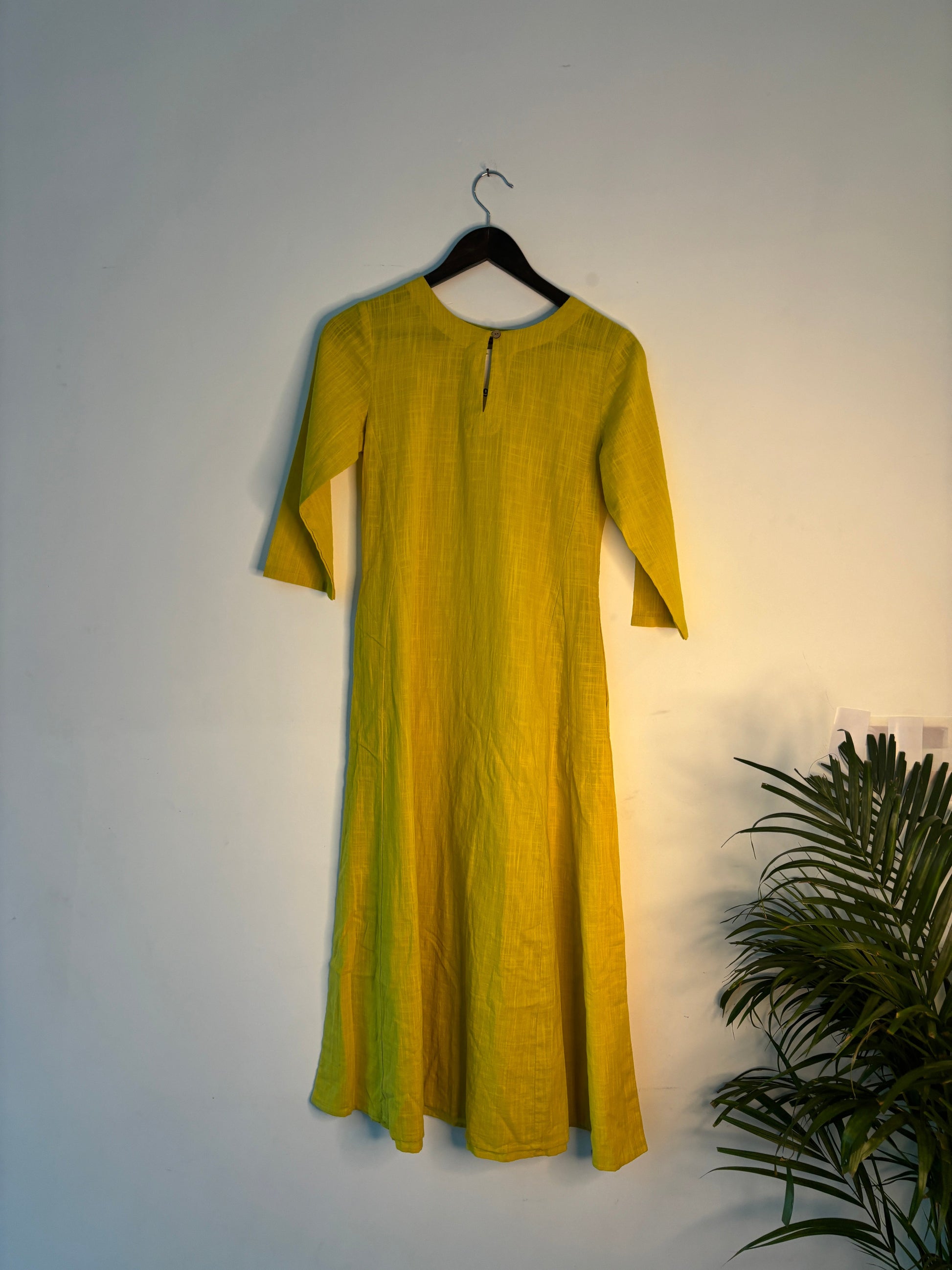 trueBrowns Lime Slub Kurta | Swadesiicart