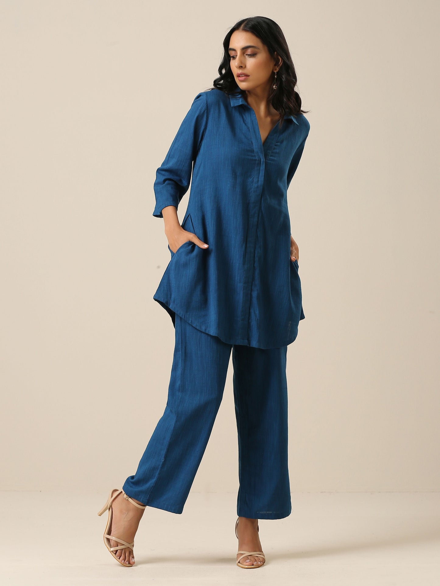 trueBrowns Classic Blue Slub Texture Collar Short Co-Ord Set - Swadesiicart
