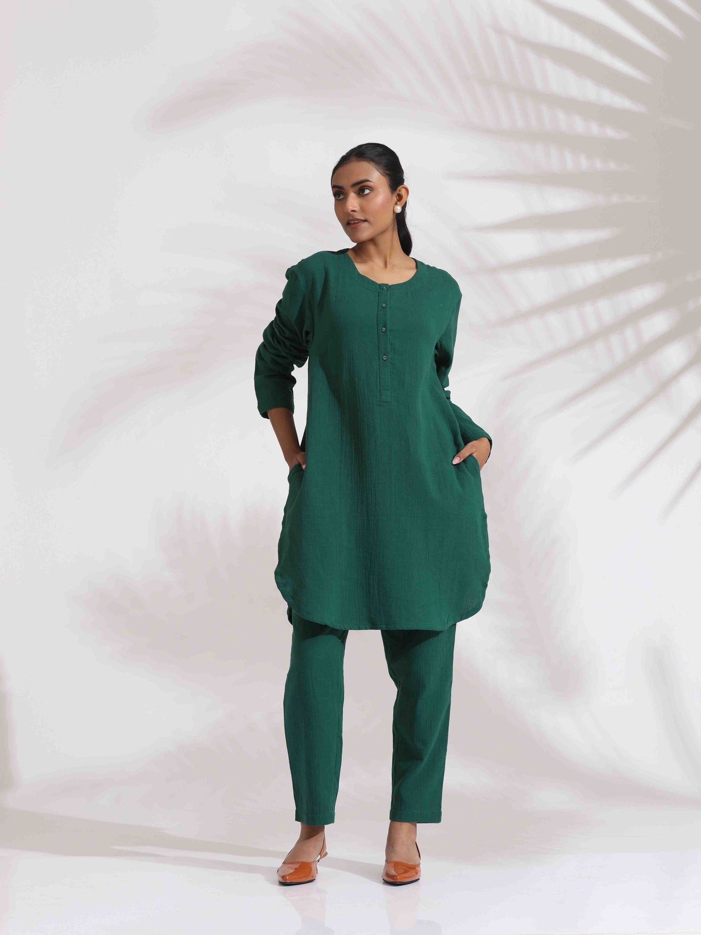 trueBrowns Green Cotton Kurta Co-ord Set - Swadesiicart