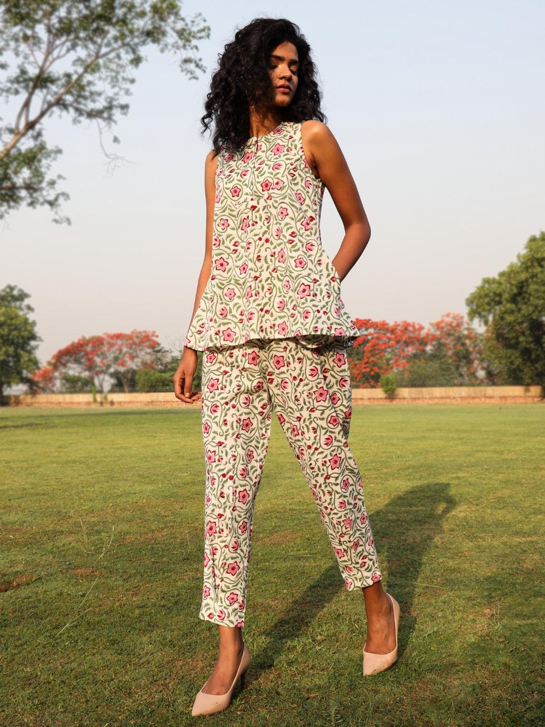 trueBrowns White Cotton Block Print Sleeveless Co-Ord set - Swadesiicart