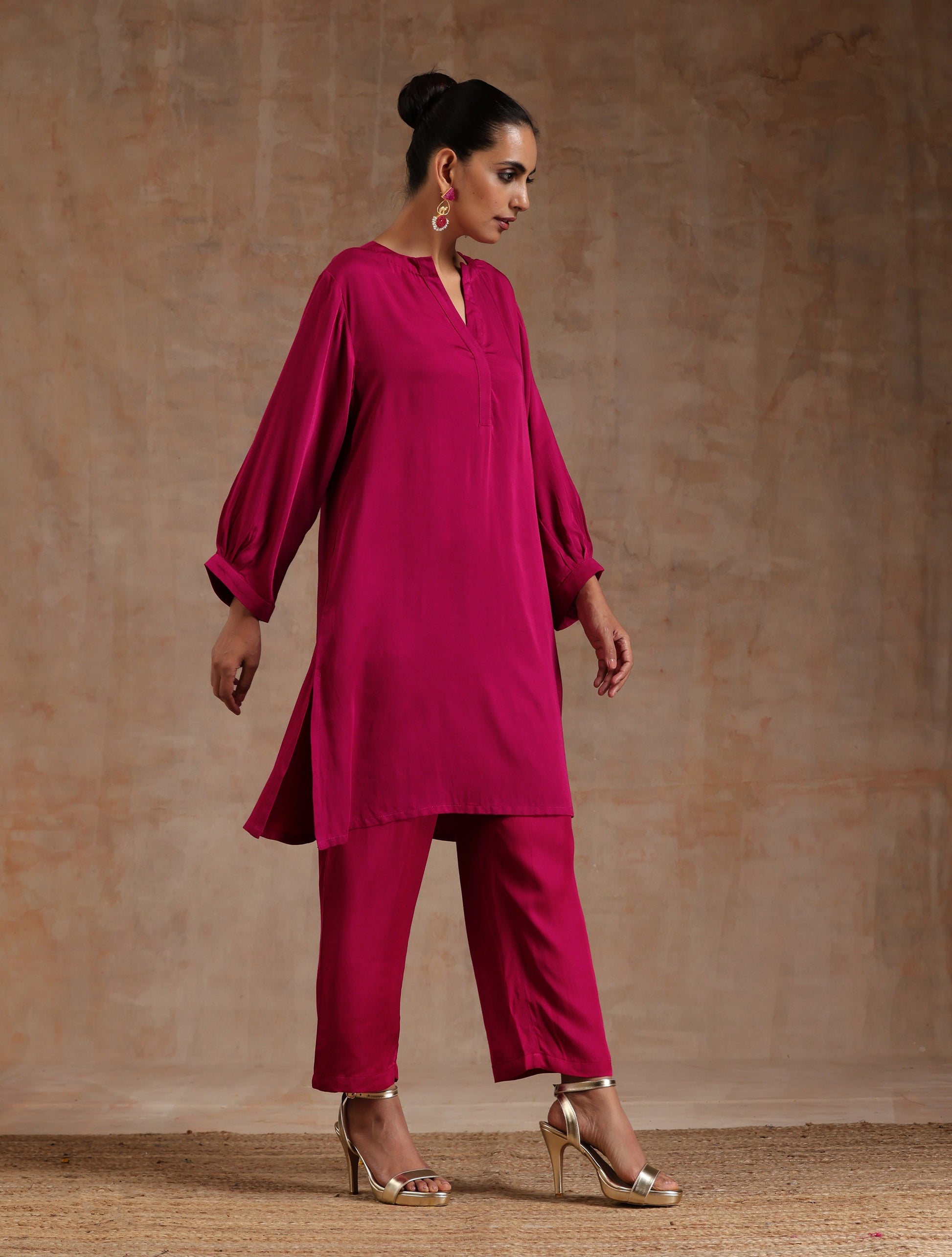 trueBrowns Pink Modal Satin Relax Co-ord Set - Swadesiicart