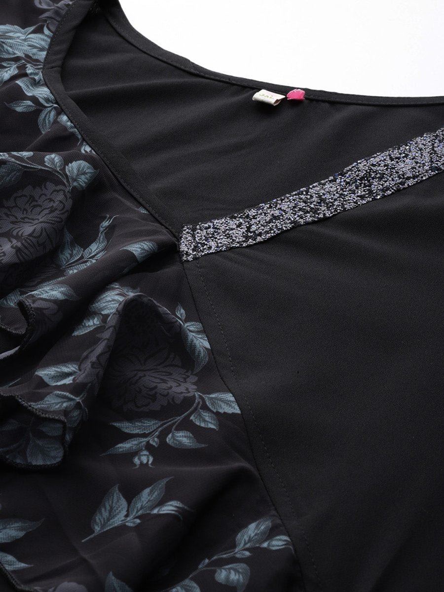 Ahalyaa Floral Bell Sleeves Kurta | Swadesiicart