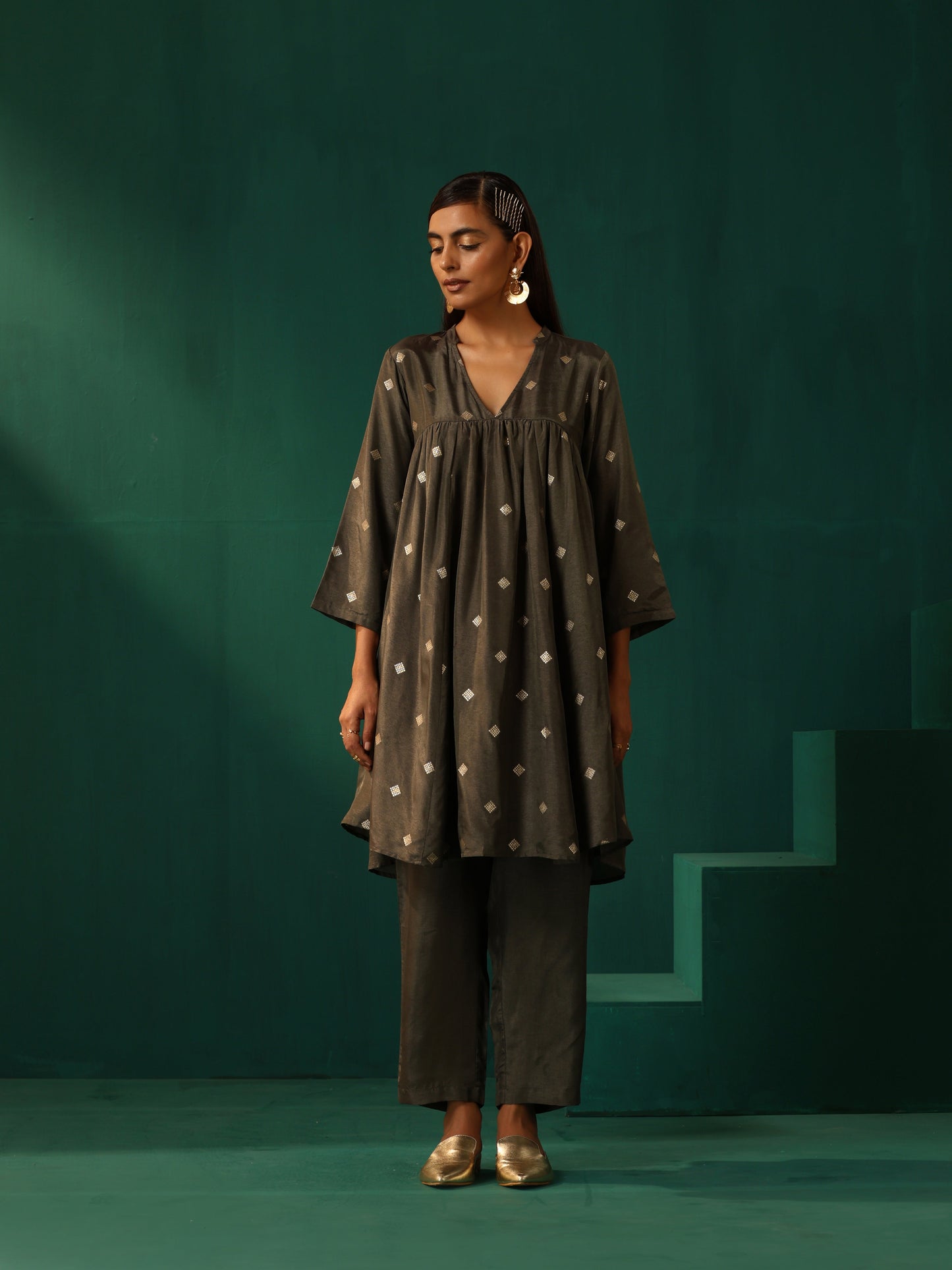 trueBrowns Grey Diamond Viscose Silk Yoke Gathered Co-ord Set - Swadesiicart