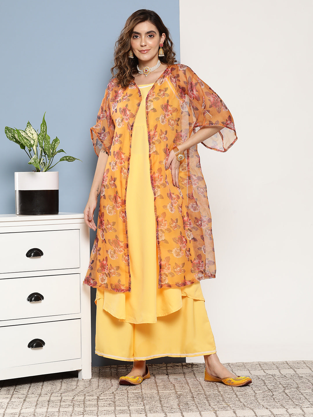 InWeave Women's Cassatta Yellow Cr Strappy Set With Mustard Brown Cape - Swadesiicart