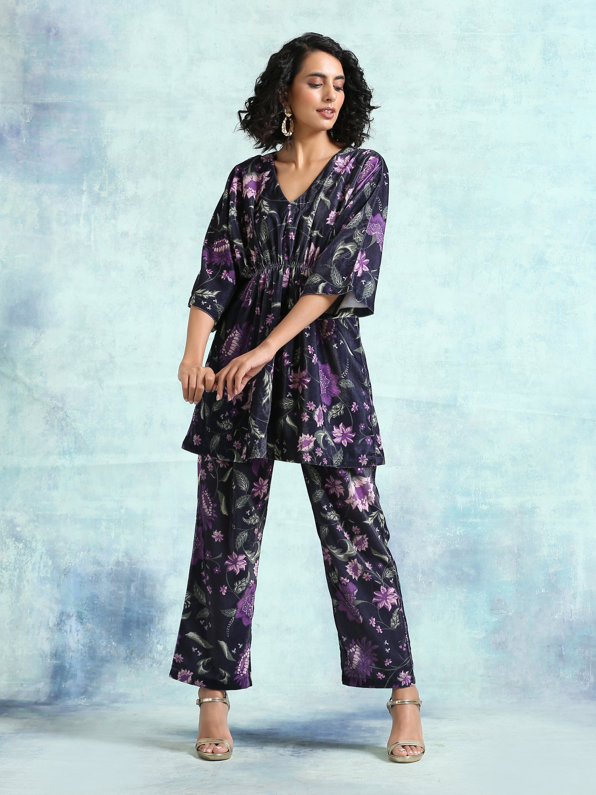 trueBrowns Black Printed Velvet Co-Ord Set - Swadesiicart