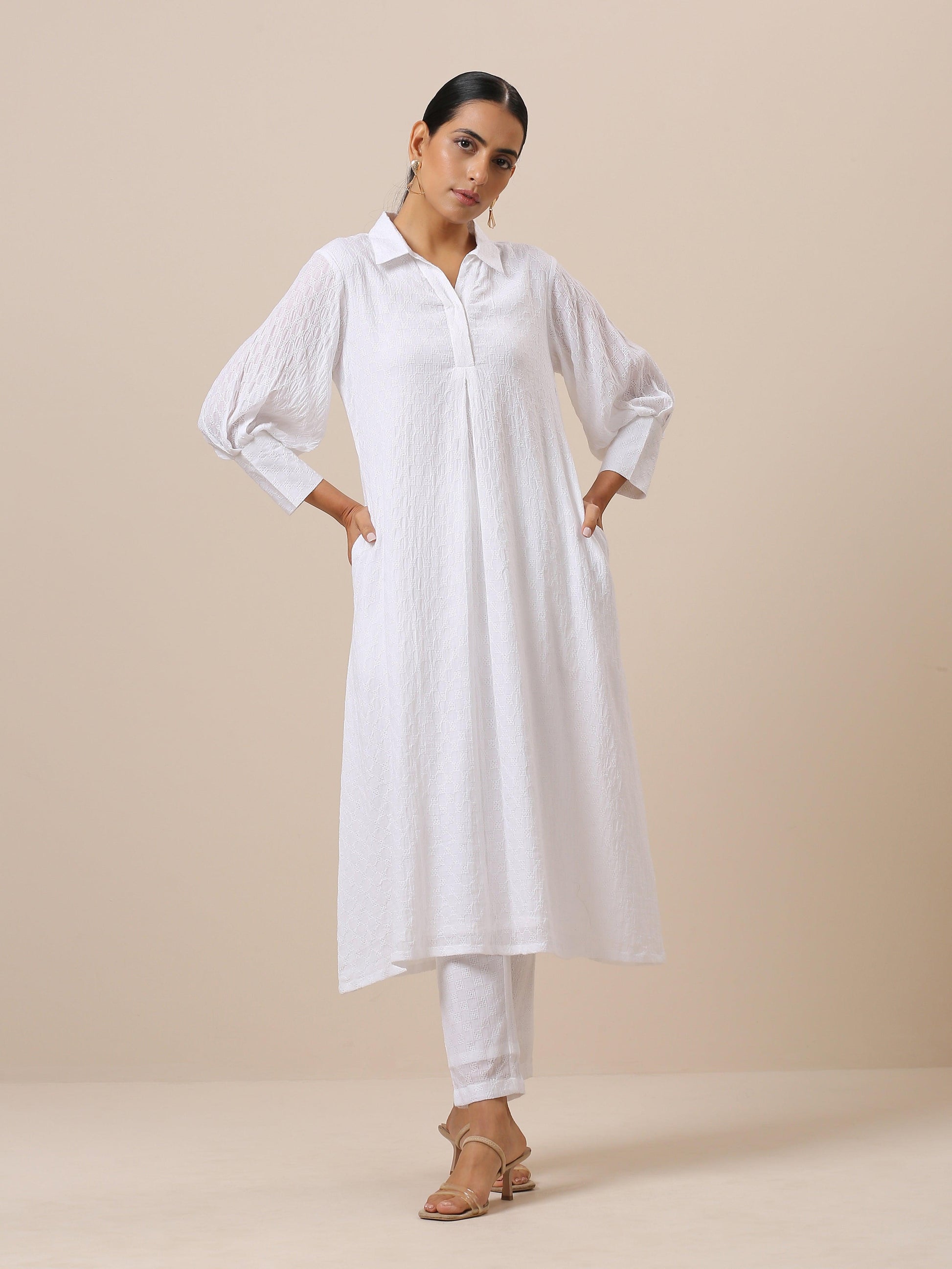 trueBrowns Cotton White Weave Collar Kurta Pant Set | Relove | Swadesiicart