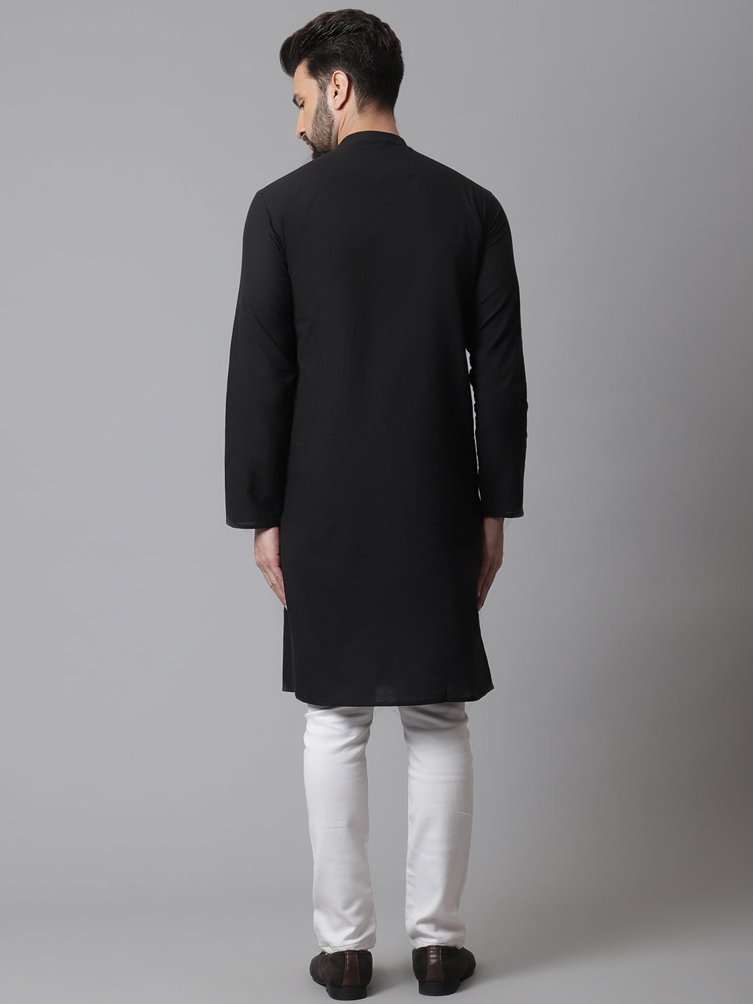 Even Apparels Black Pure Cotton Kurta With Band Collar | Swadesiicart