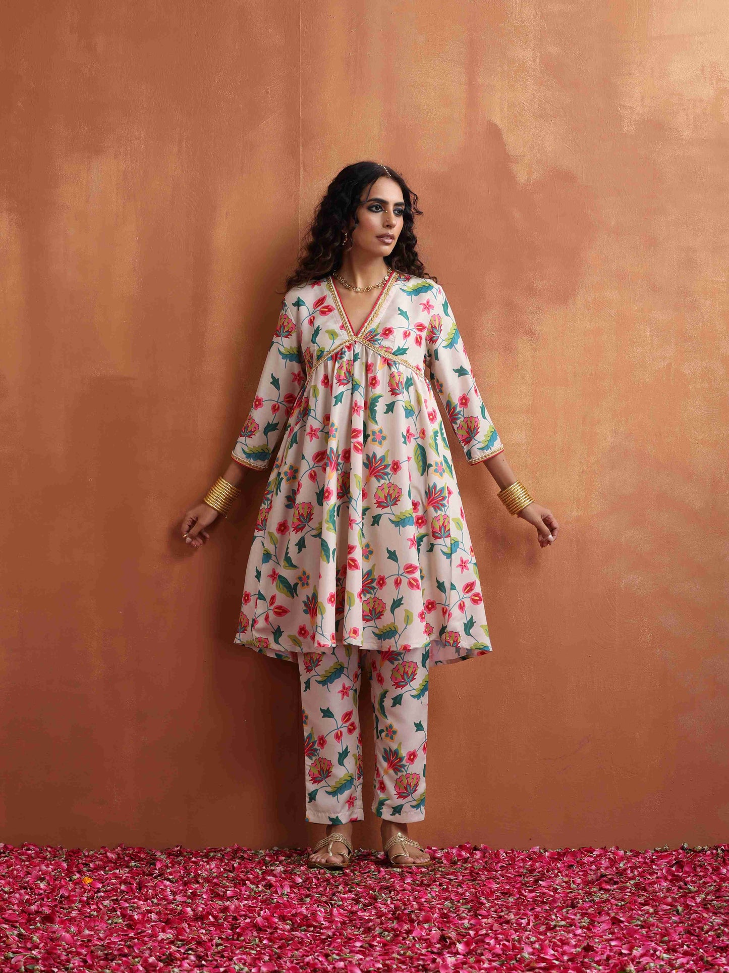 trueBrowns Off White Print Anarkali Kurta Co-ord Set - Swadesiicart