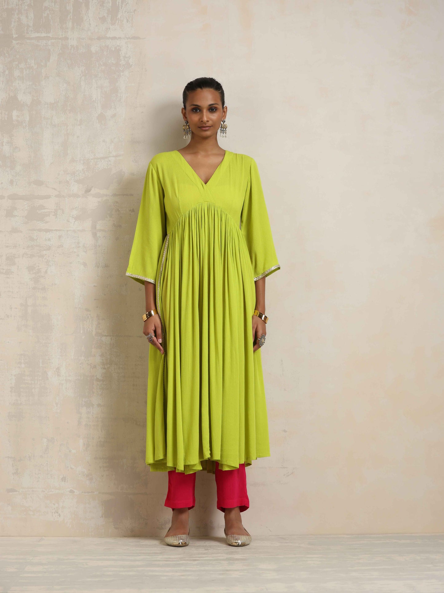 trueBrowns Lime Crinkle Anarkali Flared Kurta Set | Swadesiicart