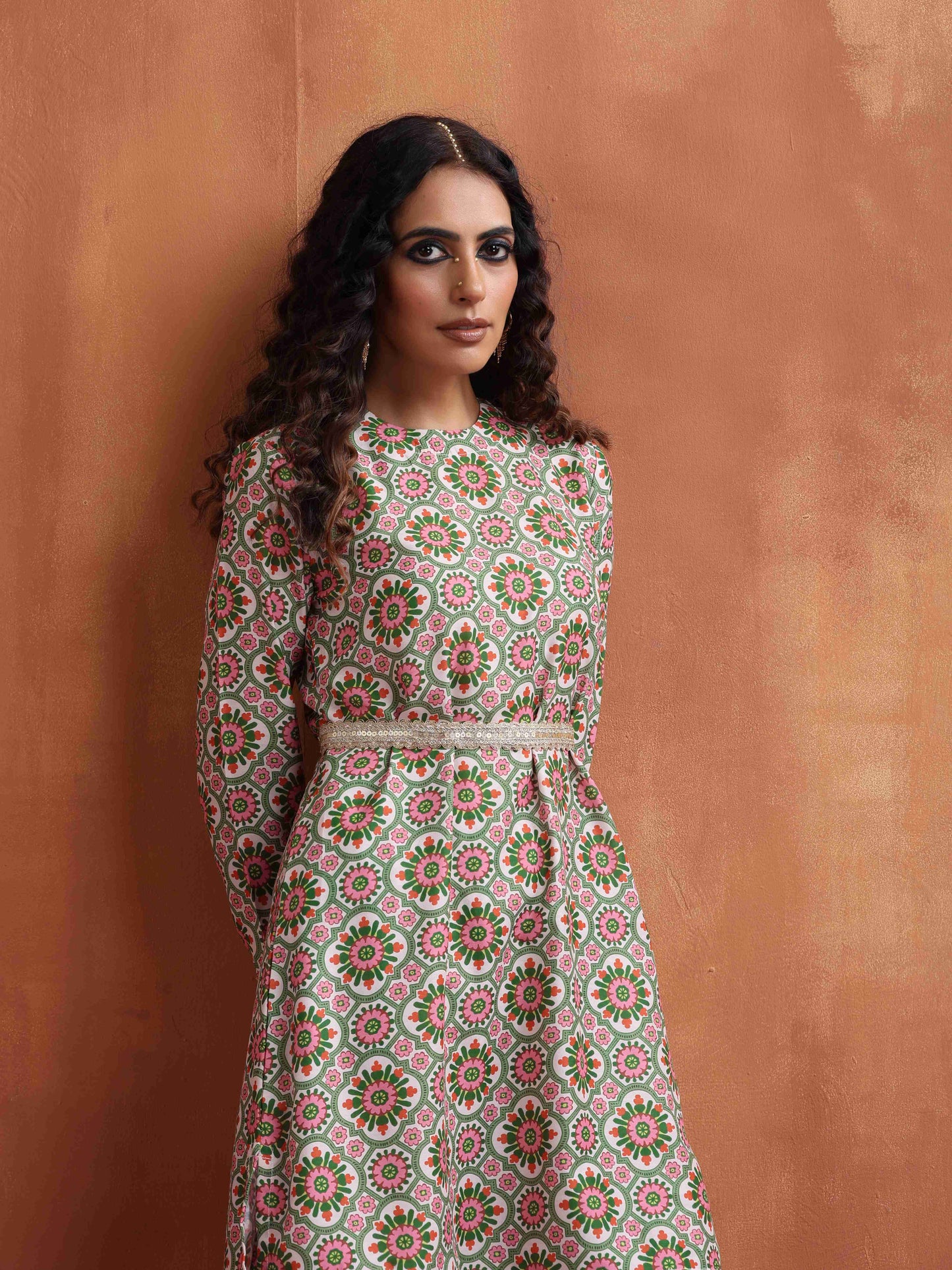 trueBrowns Light Gold Embellished Belt | Swadesiicart