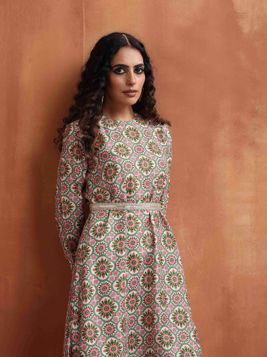 trueBrowns Light Gold Embellished Belt | Swadesiicart