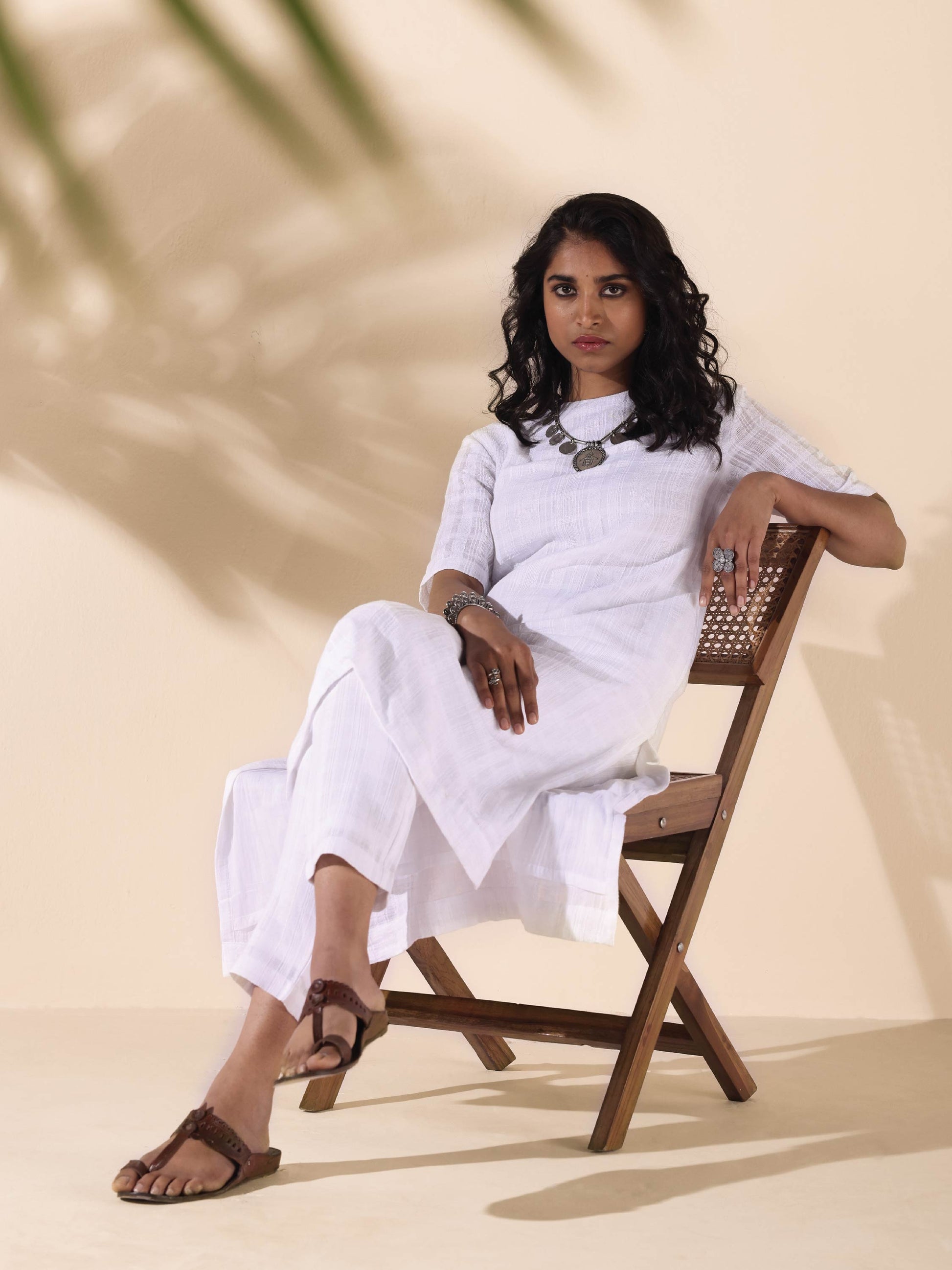 trueBrowns White Cotton Dobby Kurta Pant Set | Swadesiicart