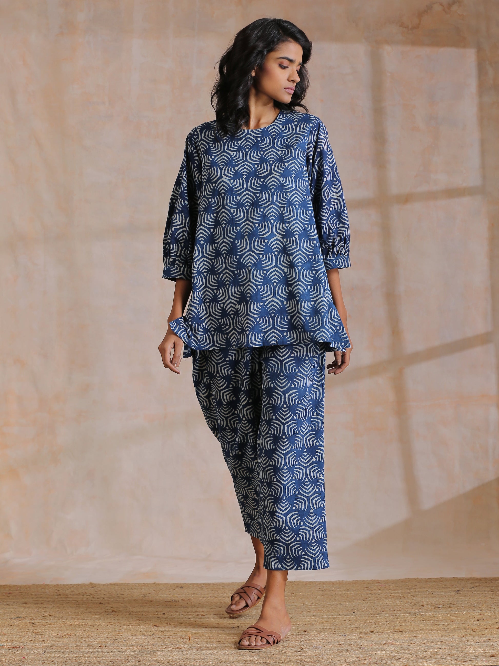 trueBrowns Indigo Dabu Overall Print Cotton Baggy Sleeve Co-Ord Set - Swadesiicart