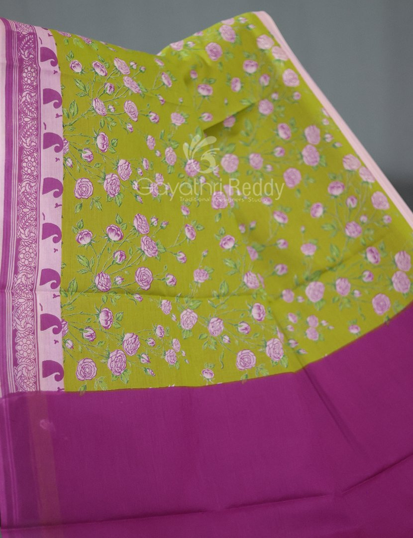 Block Print Apple Green Coloured Mulmul Cotton Saree By Gayathri Reddy Designer Studio | Swadesiicart