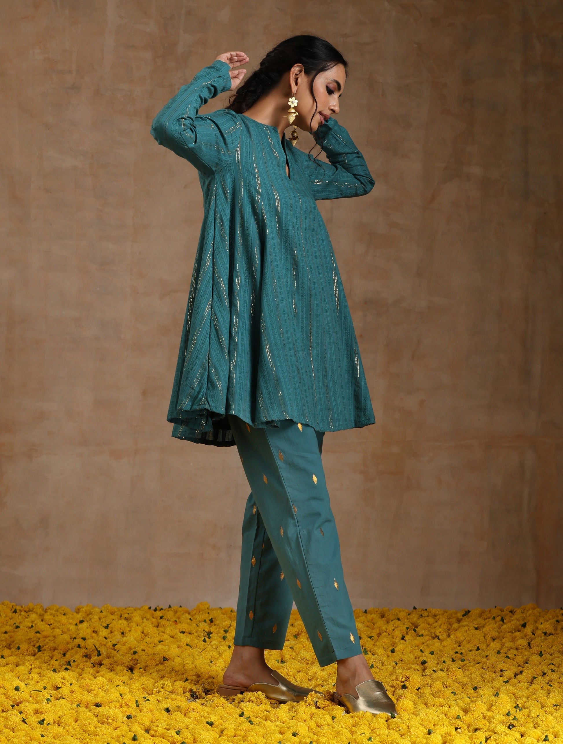 trueBrowns Deep Sea Gold Cotton Flared Co-Ord Set - Swadesiicart