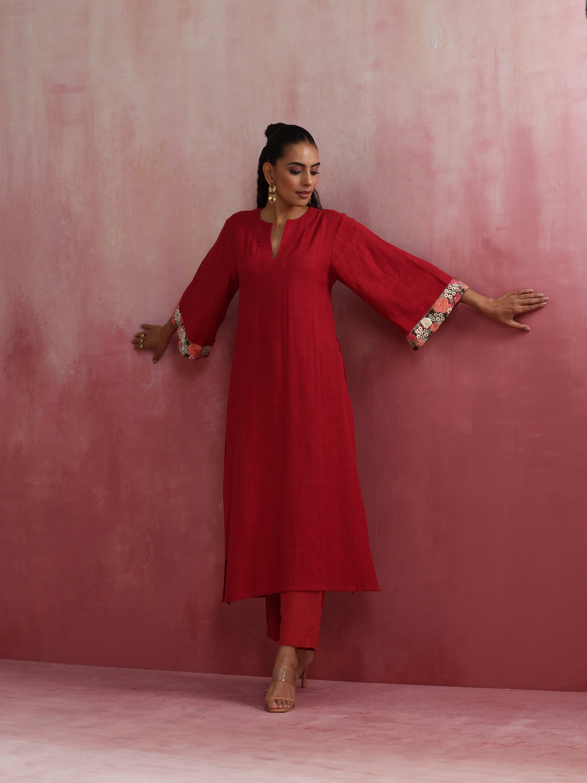trueBrowns Red Straight Cotton Dobby Kurta Set | Swadesiicart