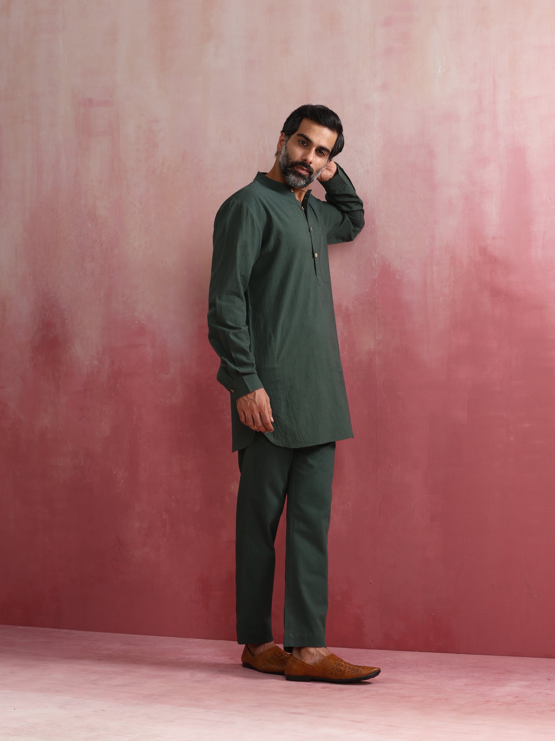 trueBrowns Men's Green Cotton Mandarin Collar Kurta Co-ord set - Swadesiicart