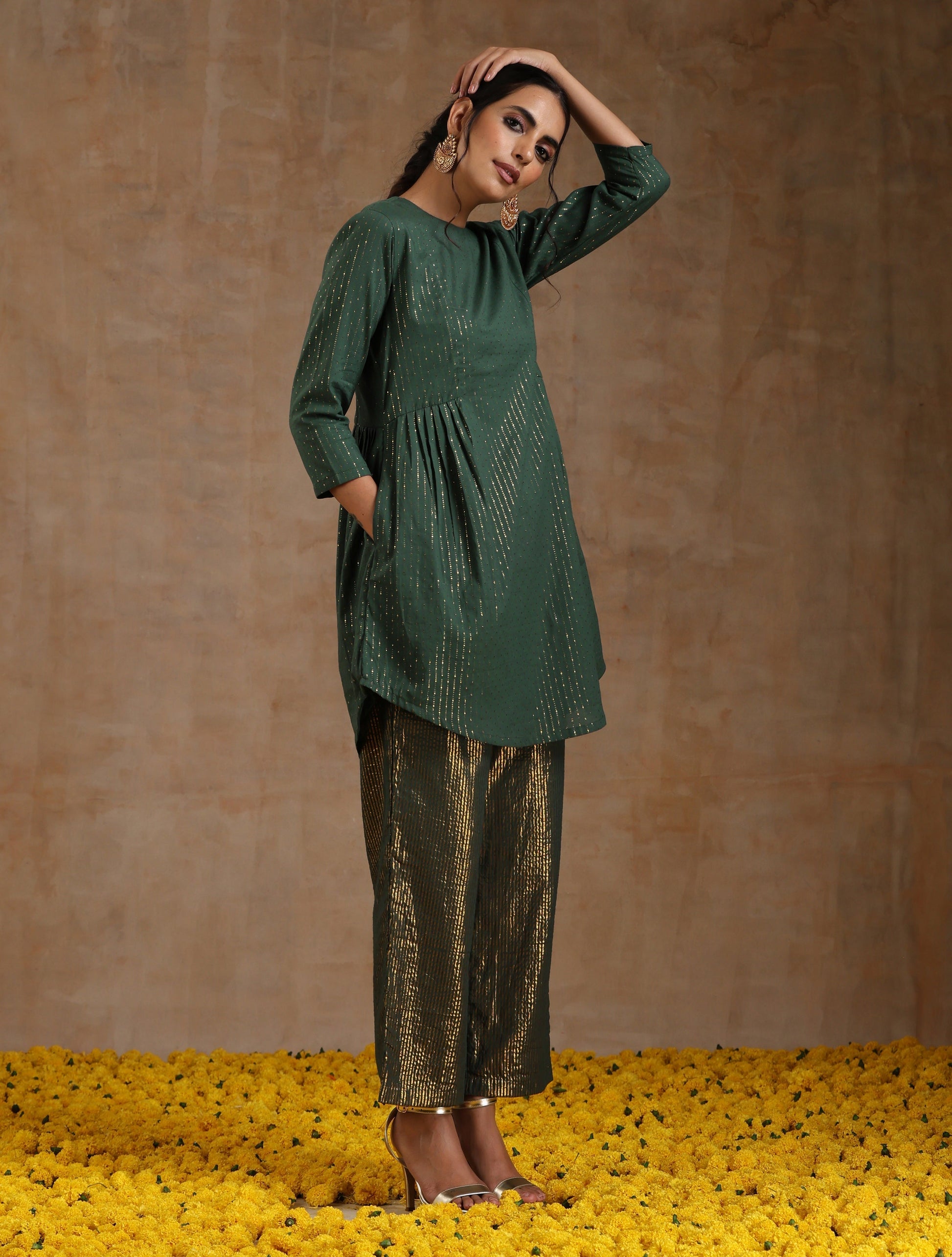 trueBrowns Dark Green Gold Cotton Side Gather Co-Ord Set - Swadesiicart