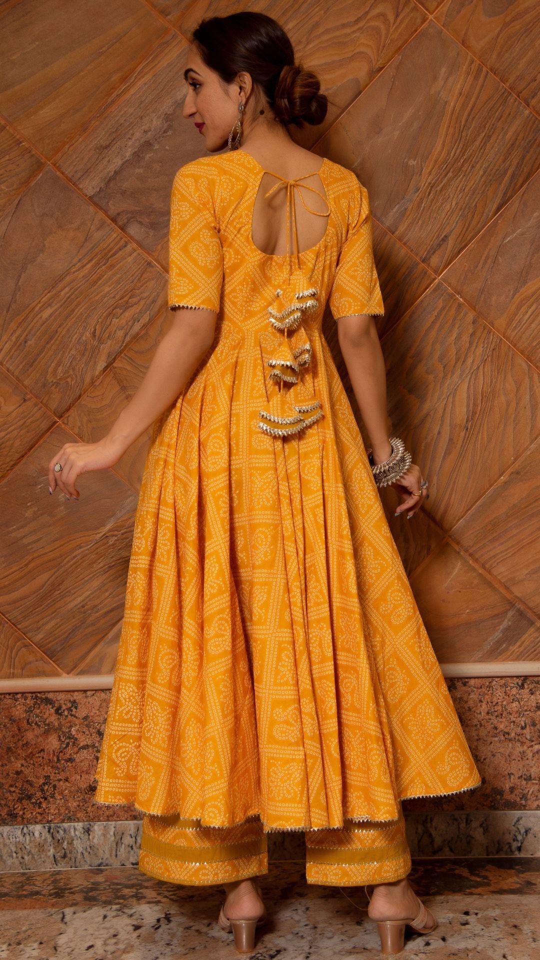 Pomcha Jaipur Bandhej Yellow Cotton Anarkali Set | Swadesiicart