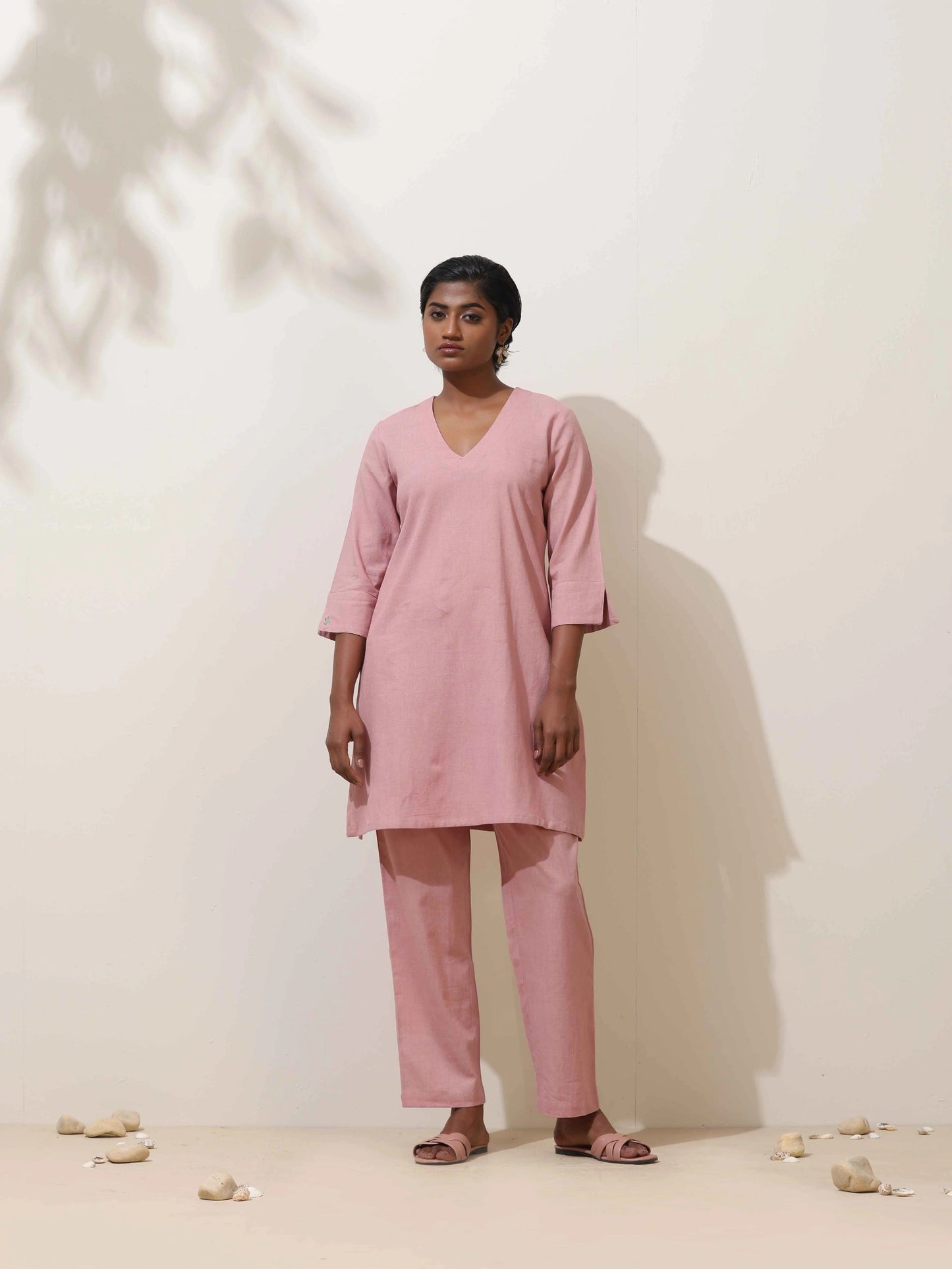 trueBrowns Pink Cotton Linen Kurta Co-Ord Set - Swadesiicart