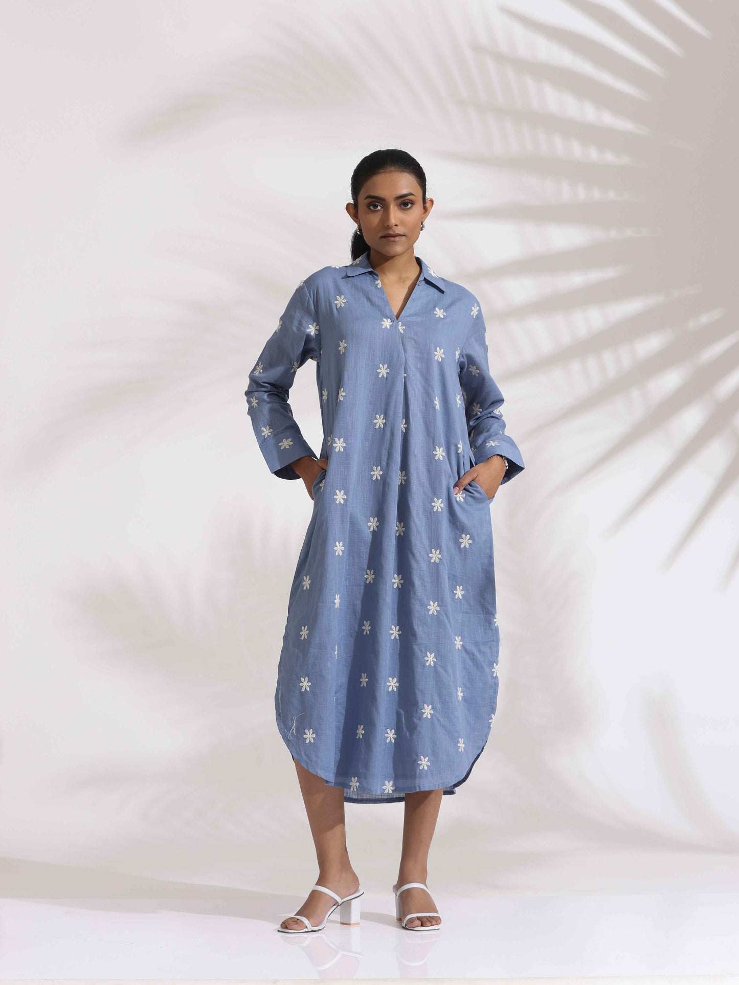 trueBrowns Blue Cotton Floral Embroidered Dress | Swadesiicart