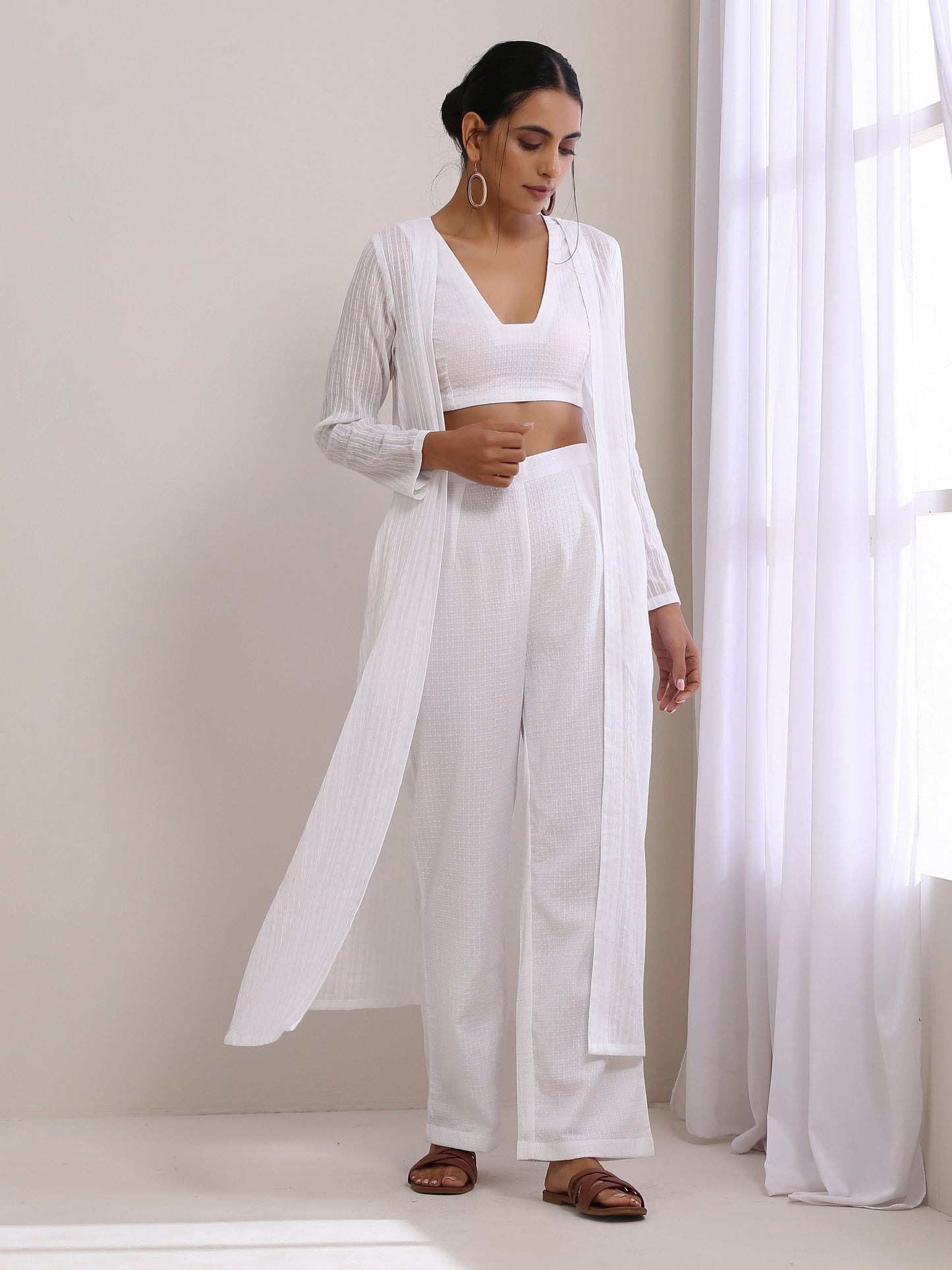 trueBrowns White Dobby Overlay Jacket Blouse Pant Set | Swadesiicart