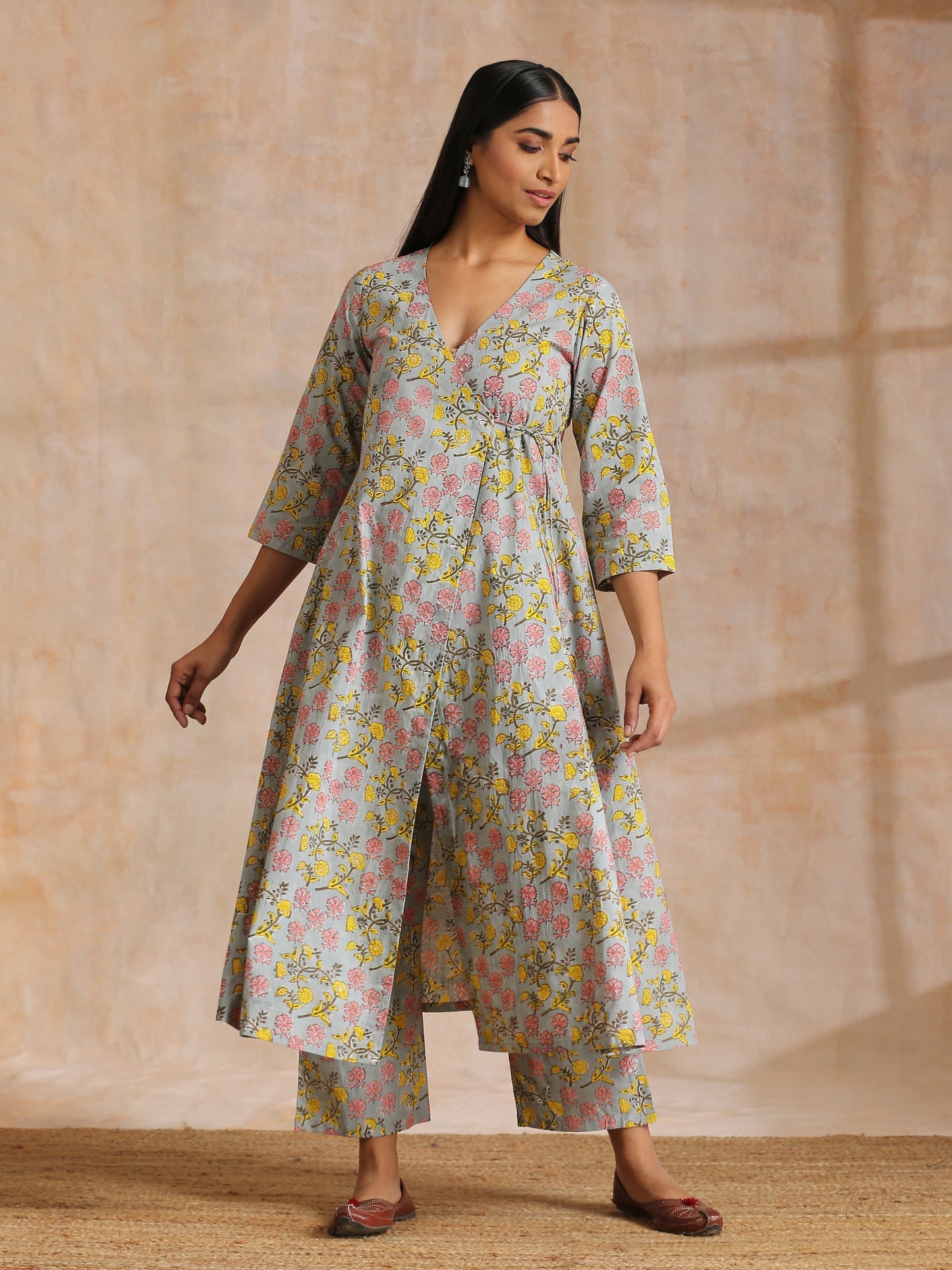 trueBrowns Grey Overall Floral Block Print Cotton Angrakha Kurta Pant Set | Swadesiicart
